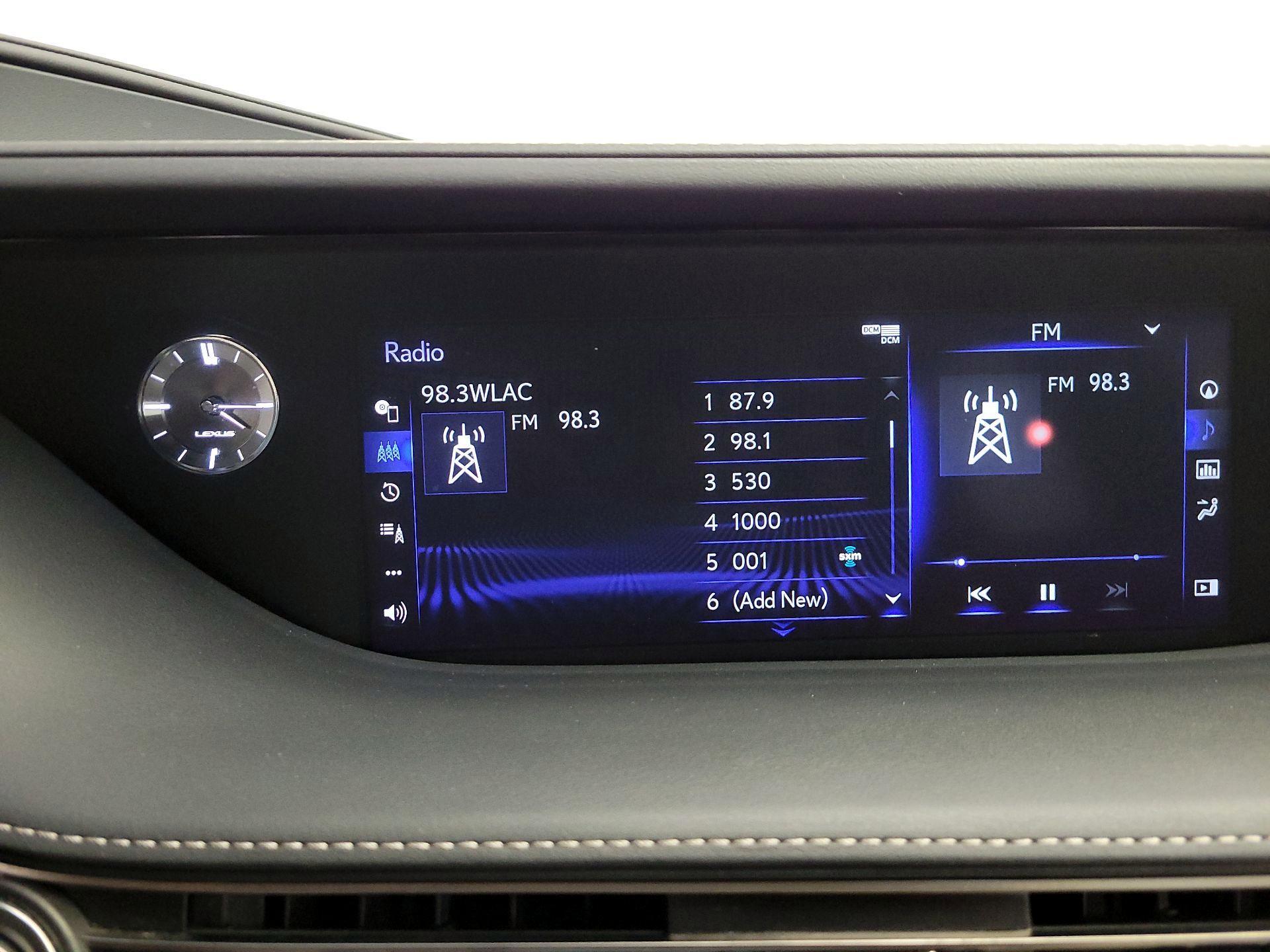 Thumbnail: 2019 Lexus LS - 16