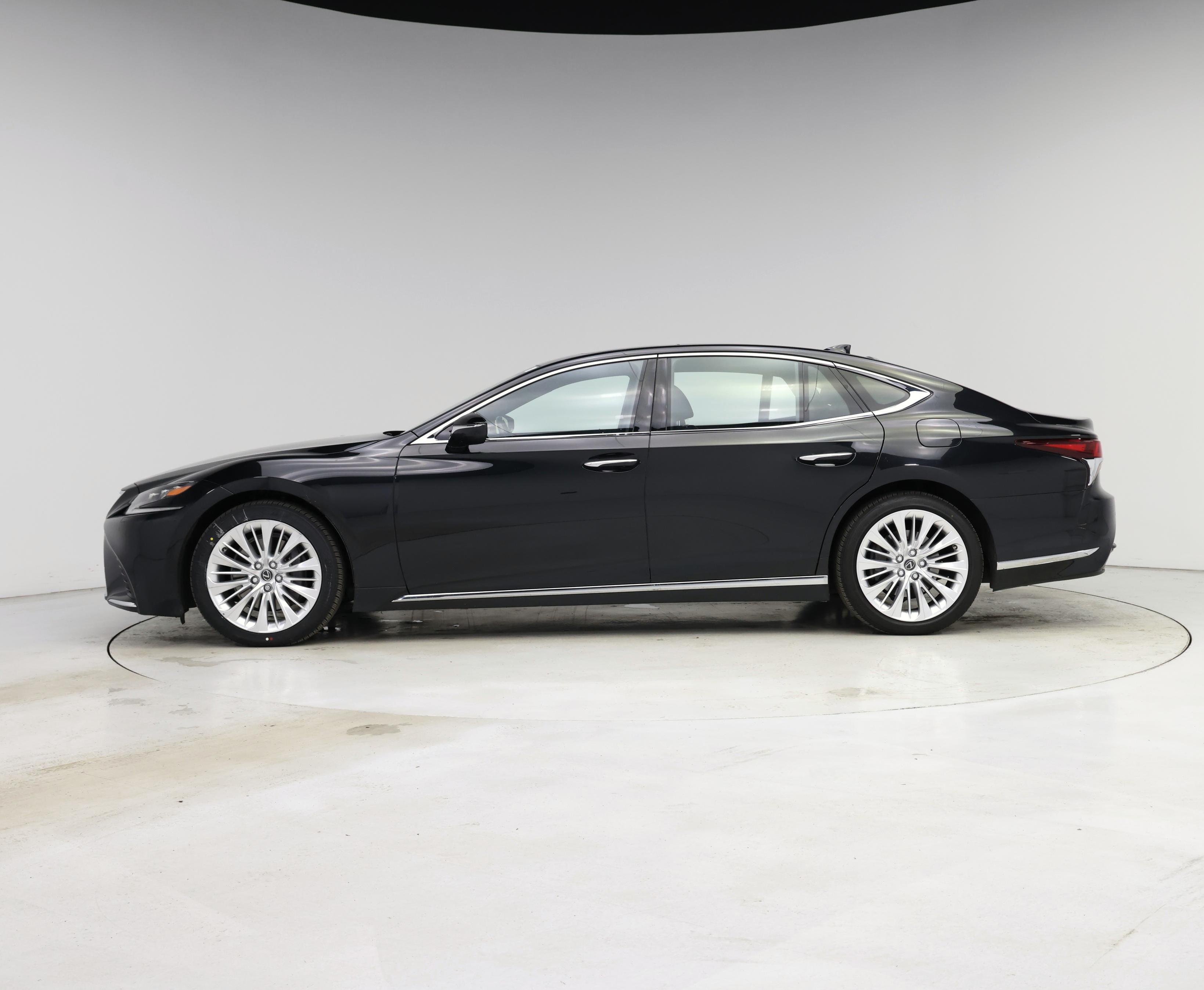 Thumbnail: 2019 Lexus LS - 3