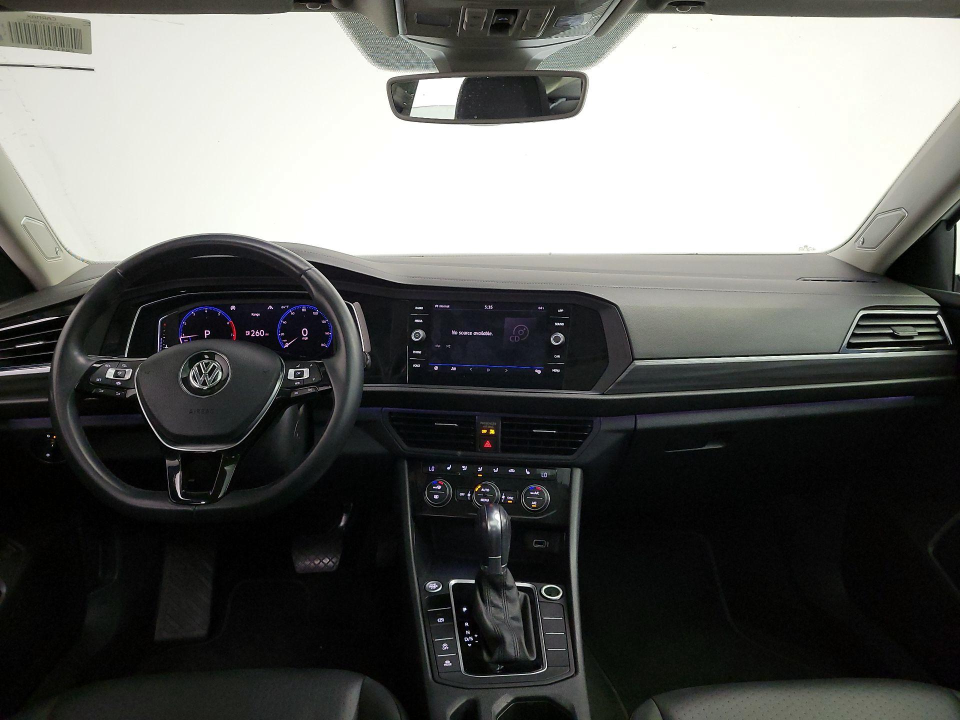 Thumbnail: 2019 Volkswagen Jetta - 9