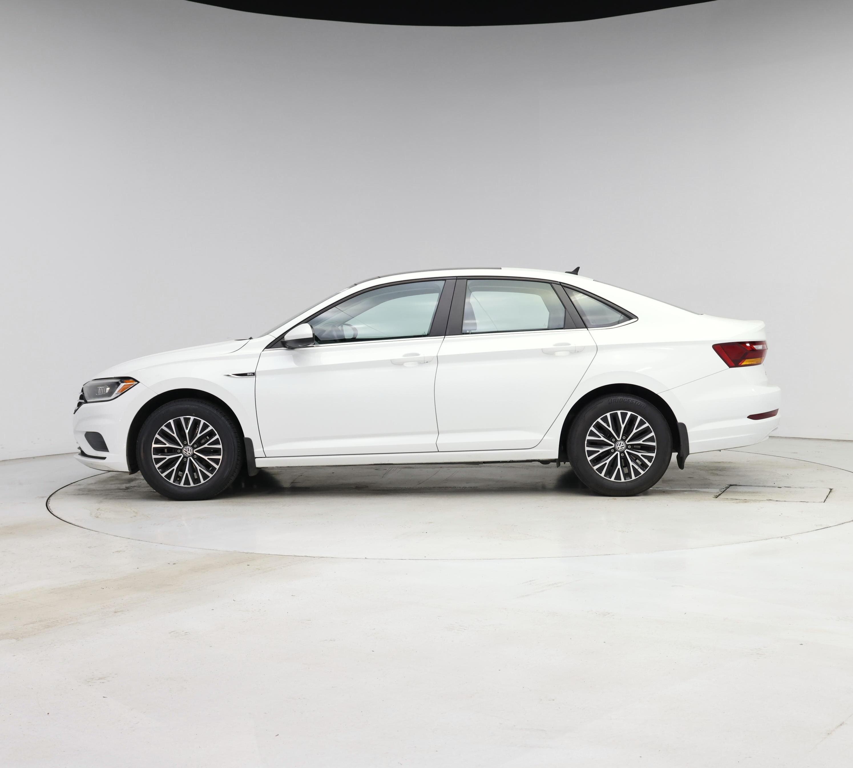 Thumbnail: 2019 Volkswagen Jetta - 3