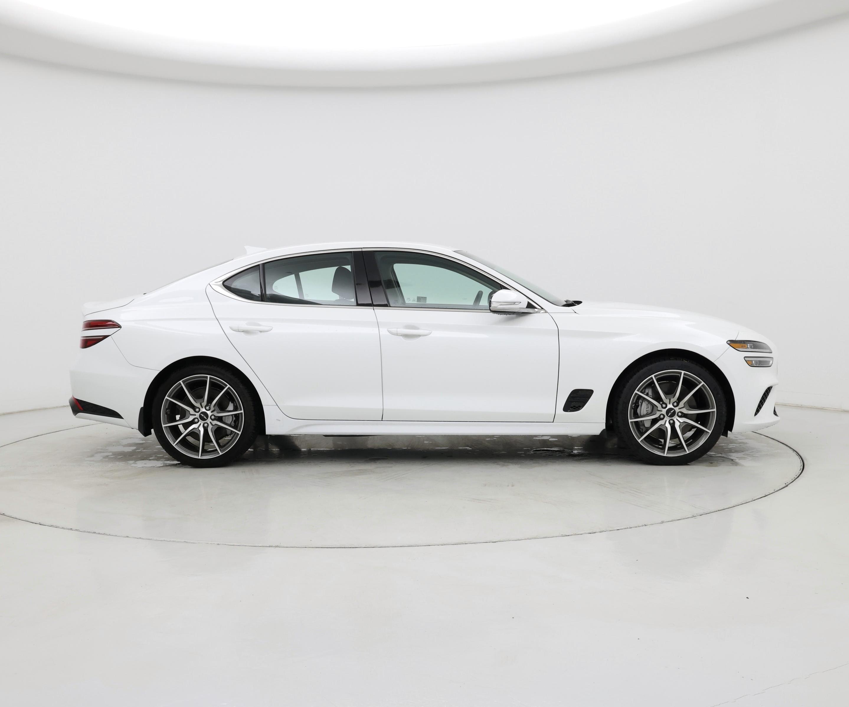 Thumbnail: 2025 Genesis G70 - 7