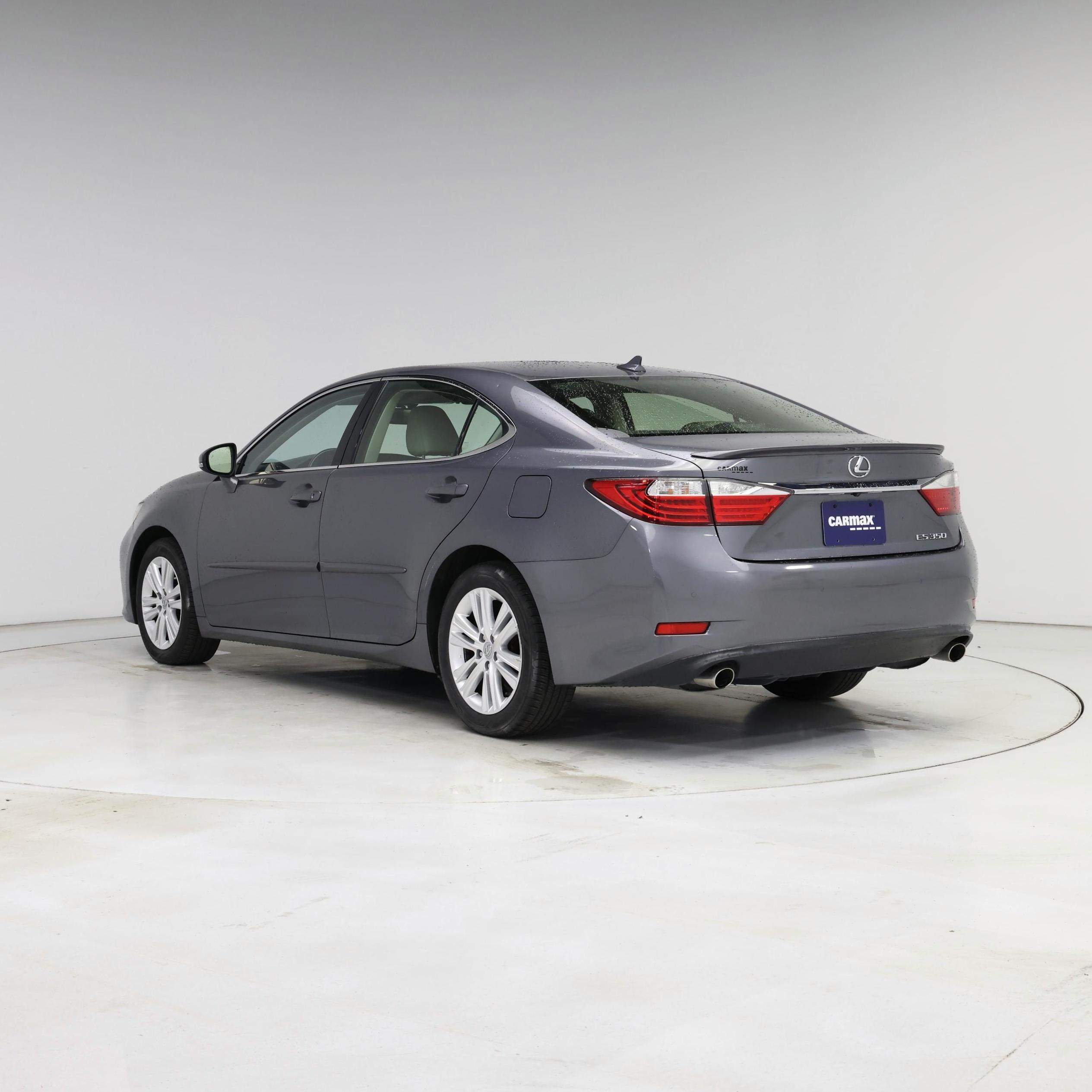 Thumbnail: 2014 Lexus ES - 2