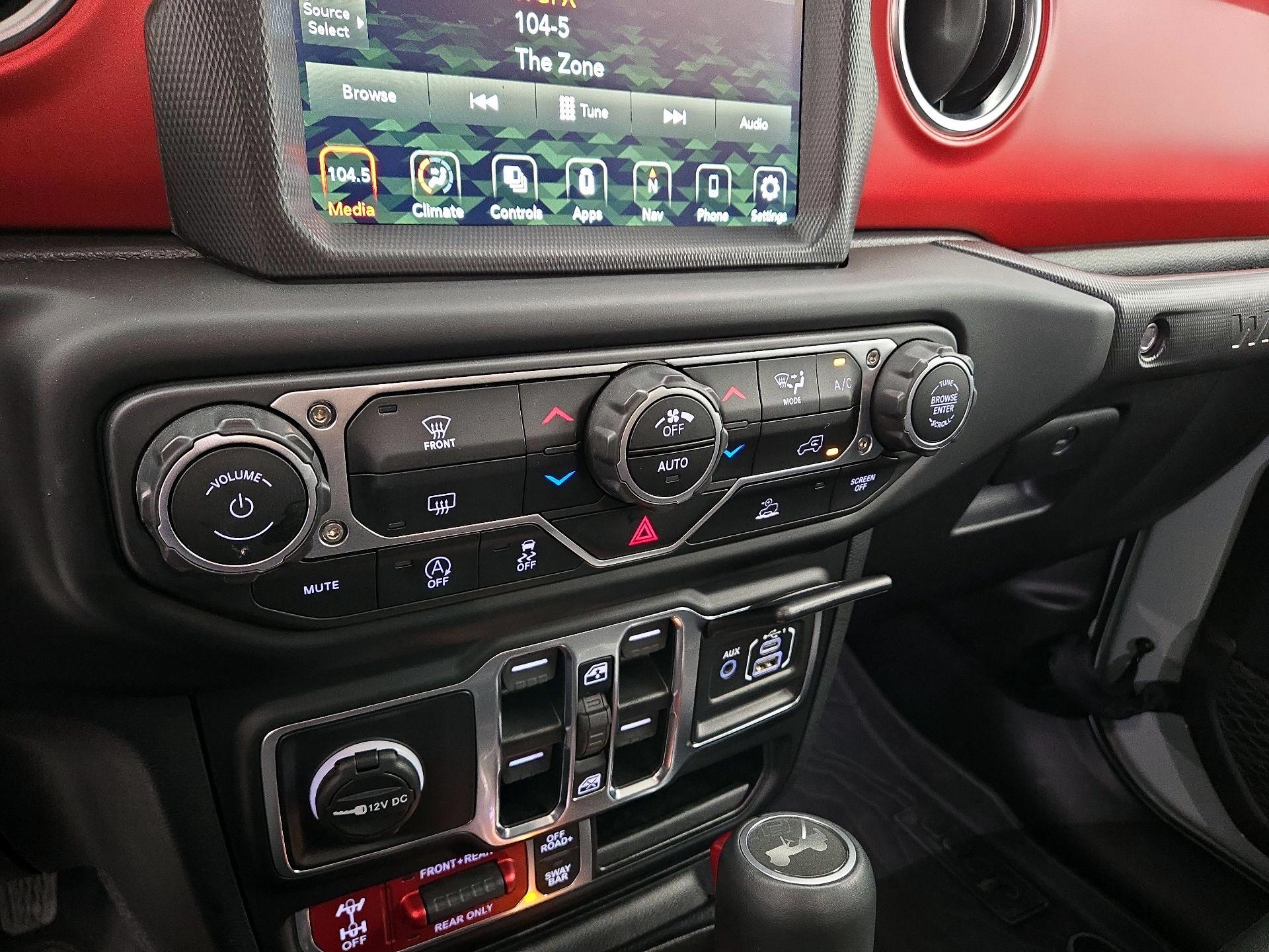 Thumbnail: 2023 Jeep Wrangler - 16