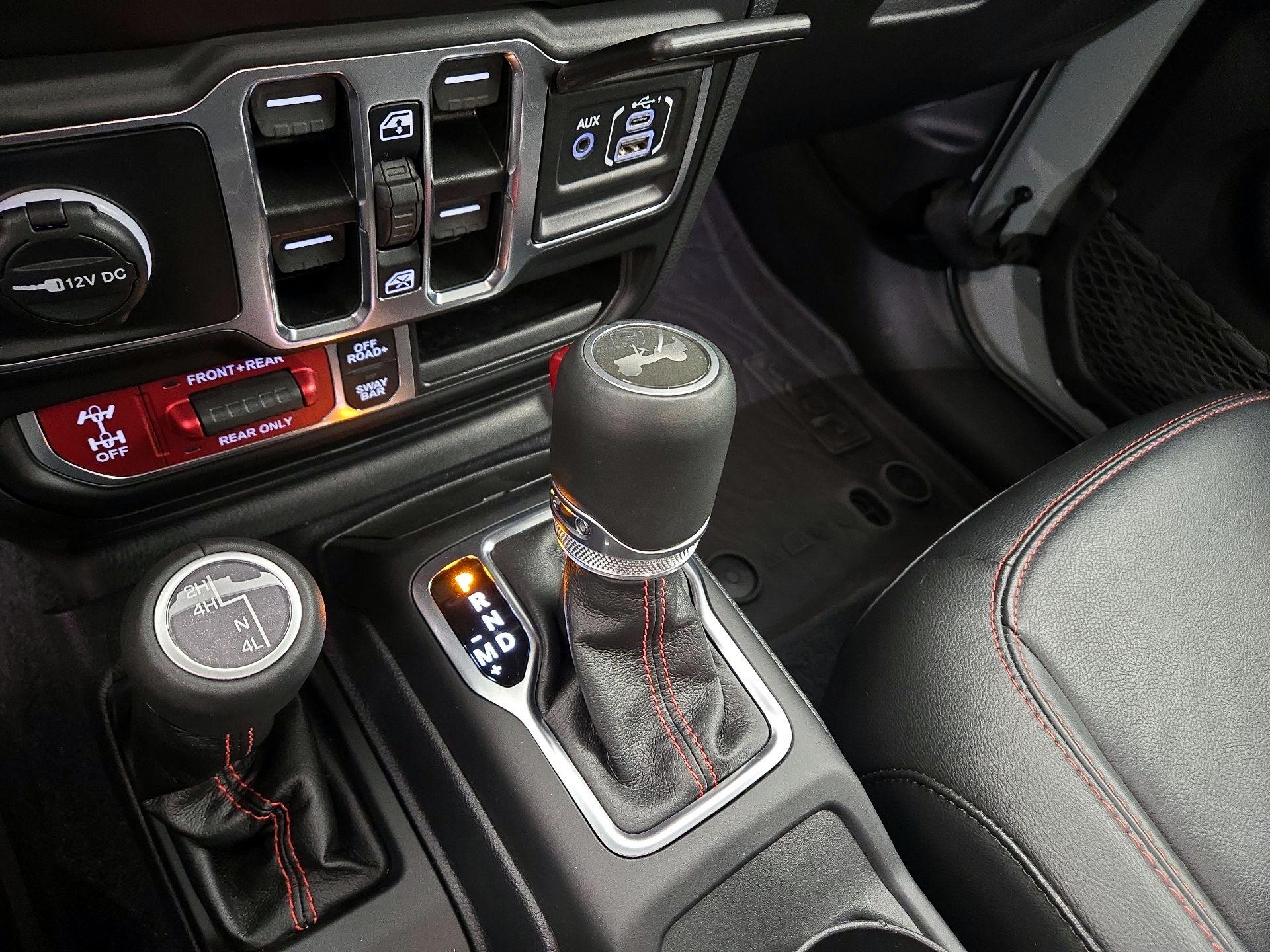 Thumbnail: 2023 Jeep Wrangler - 17