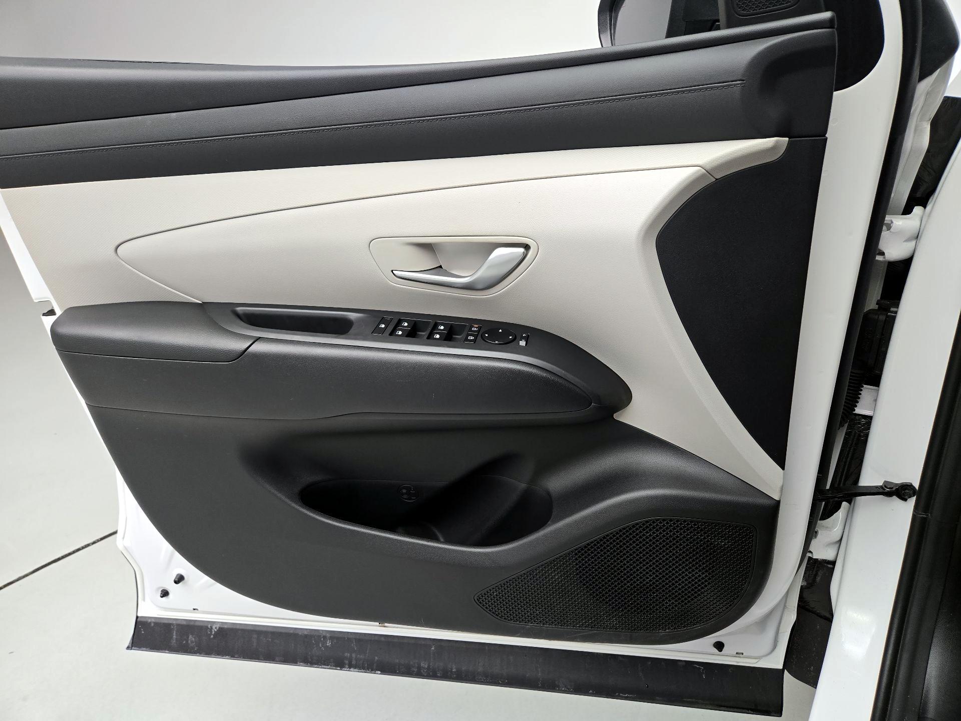 Thumbnail: 2025 Hyundai Tucson - 12