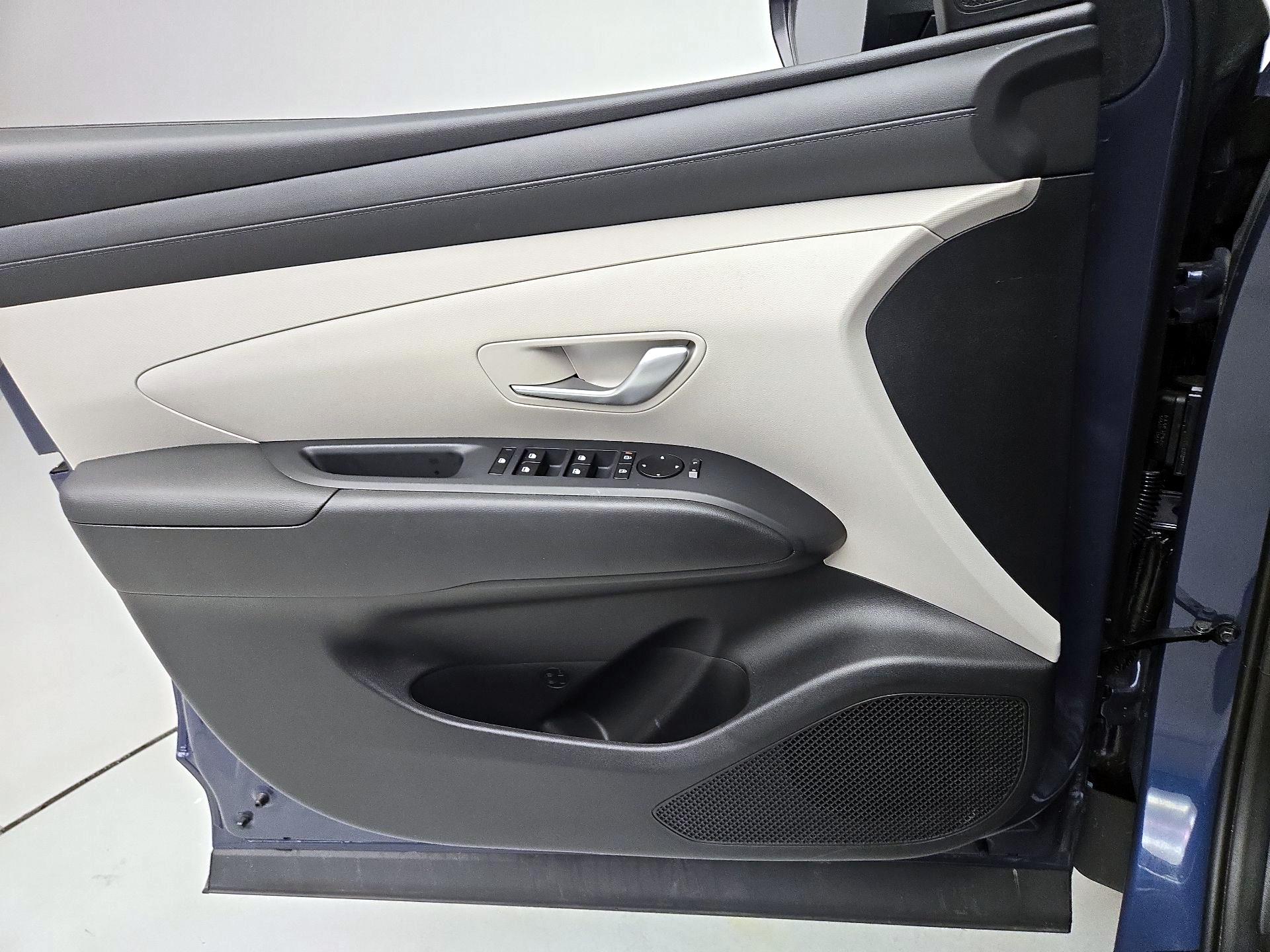 Thumbnail: 2025 Hyundai Tucson - 12