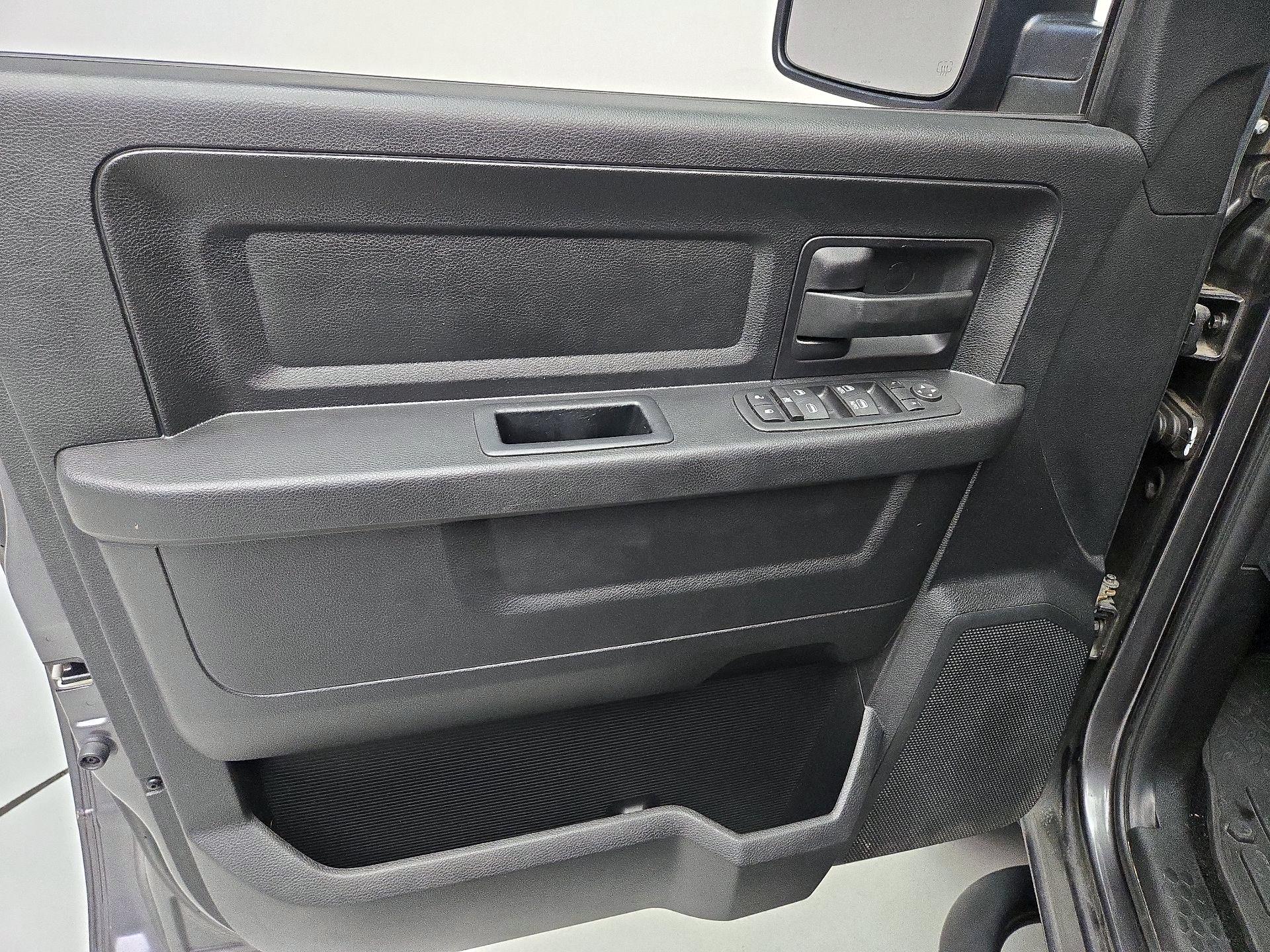 Thumbnail: 2016 RAM 1500 - 12