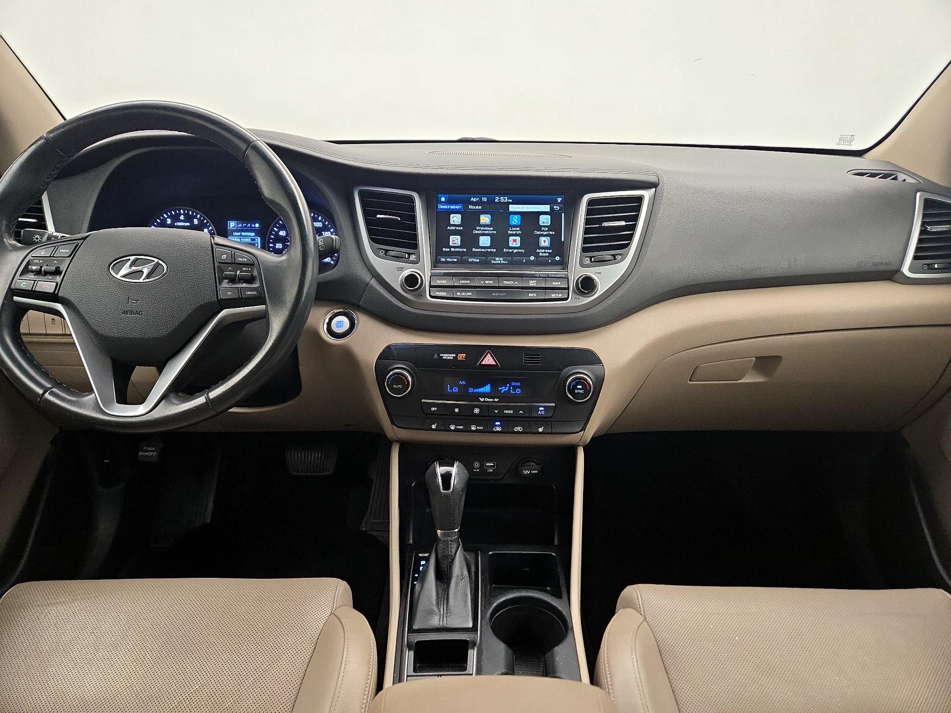 Thumbnail: 2016 Hyundai Tucson - 9