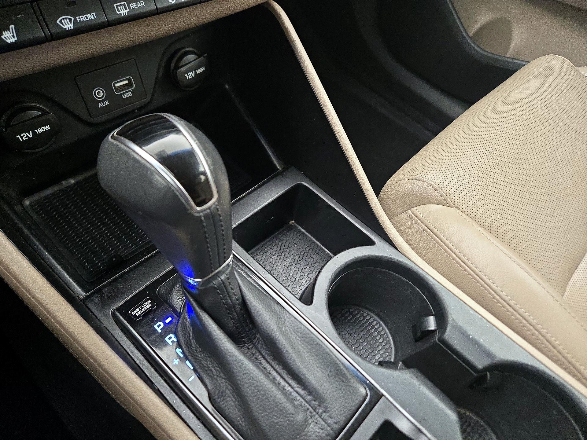 Thumbnail: 2016 Hyundai Tucson - 18