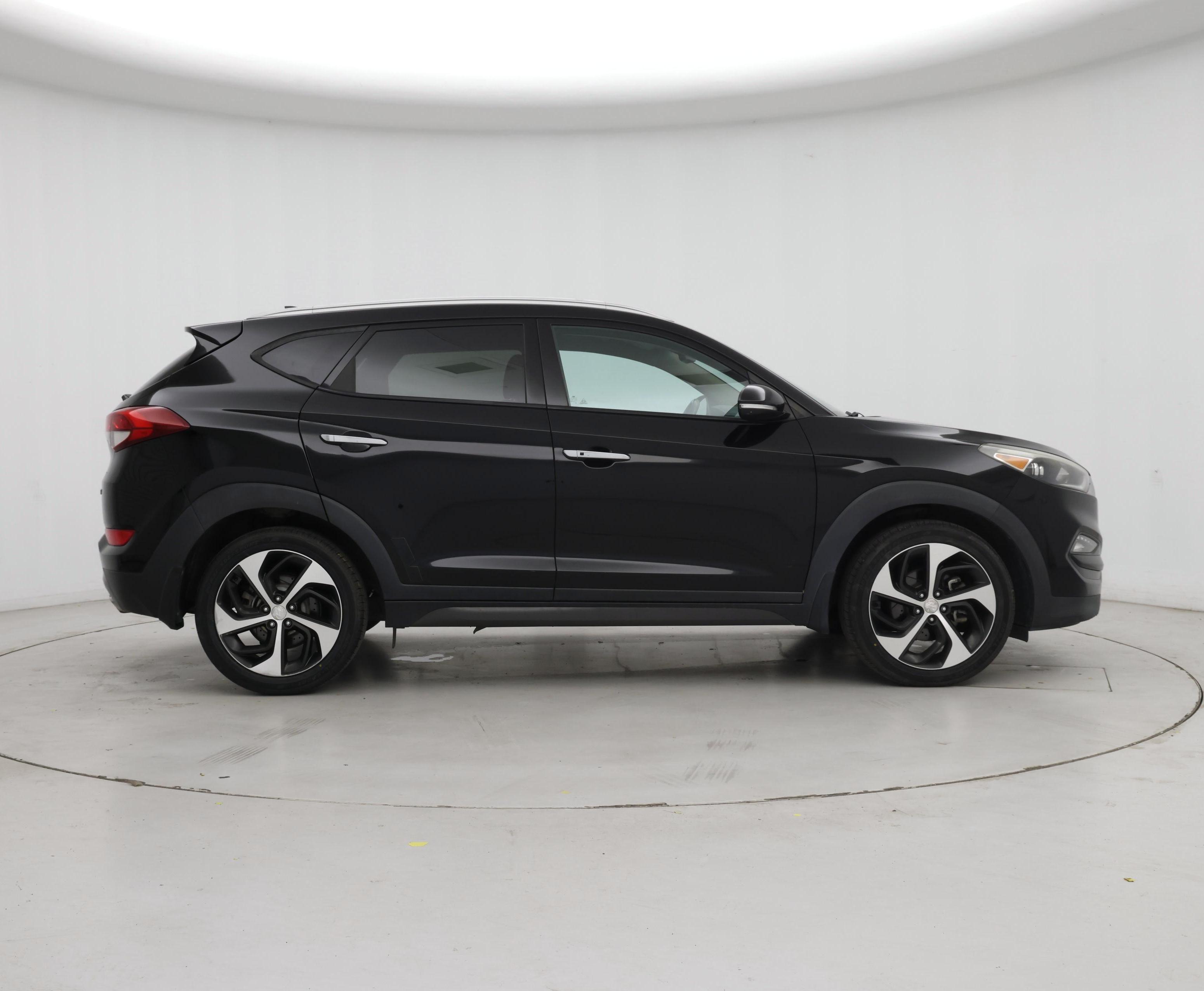 Thumbnail: 2016 Hyundai Tucson - 7