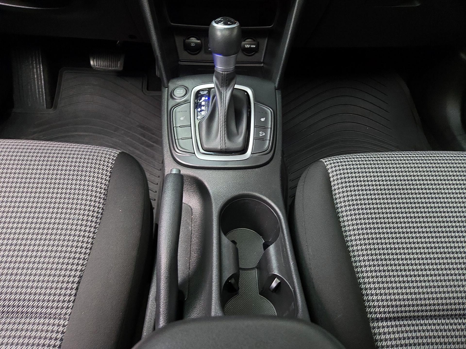 Thumbnail: 2021 Hyundai Kona - 17