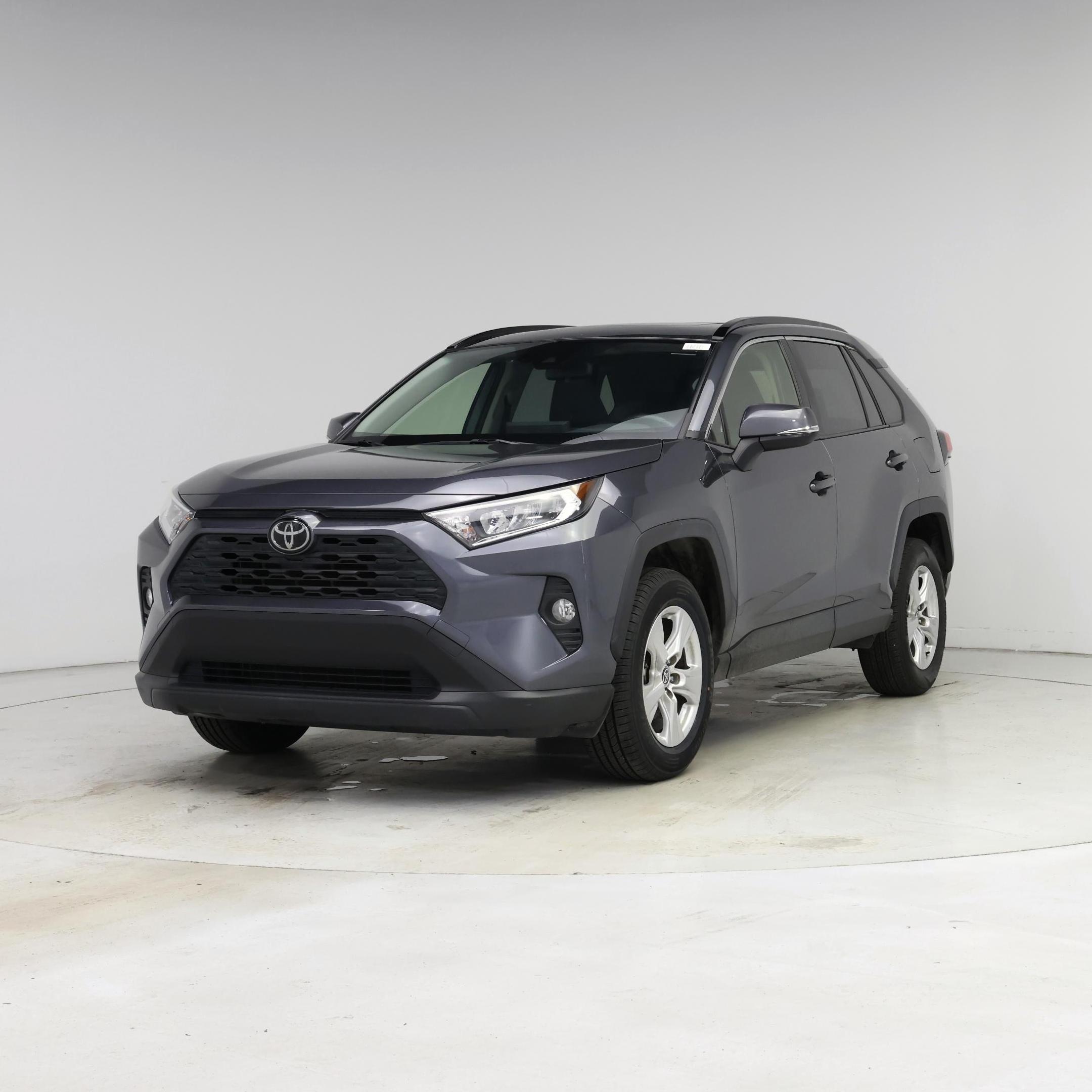 Thumbnail: 2020 Toyota RAV4 - 4