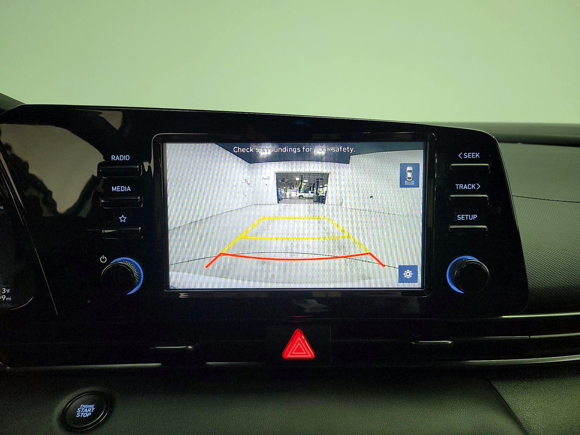 Thumbnail: 2021 Hyundai Elantra - 14