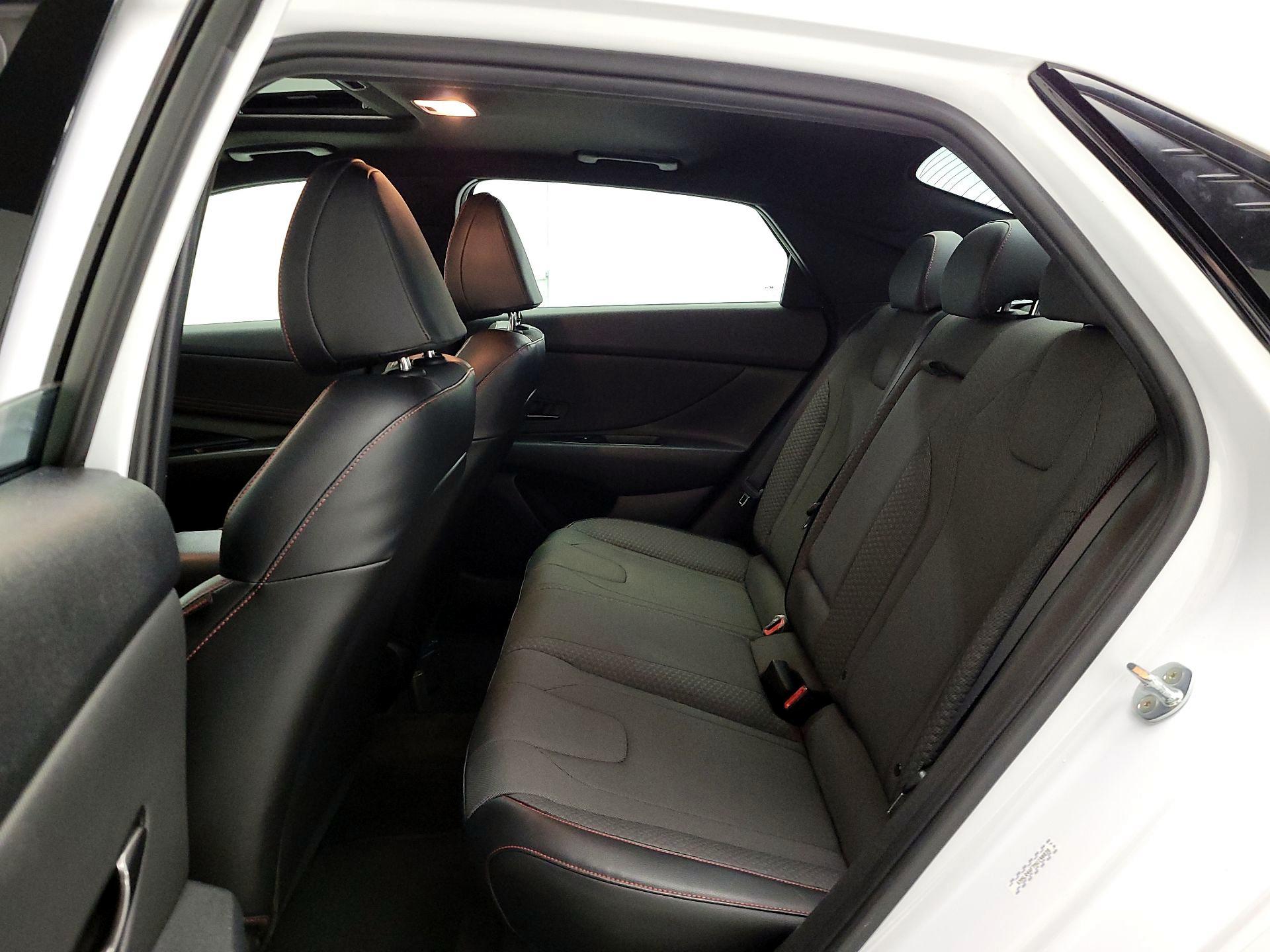 Thumbnail: 2021 Hyundai Elantra - 20