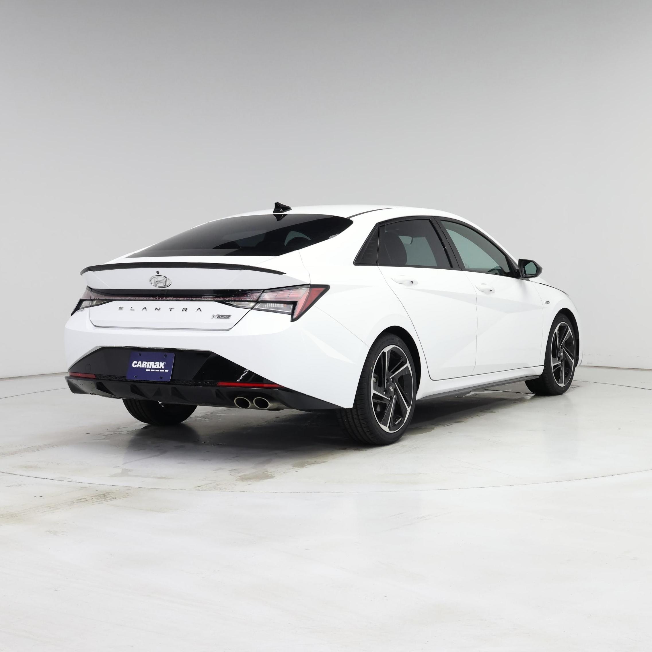 Thumbnail: 2021 Hyundai Elantra - 8