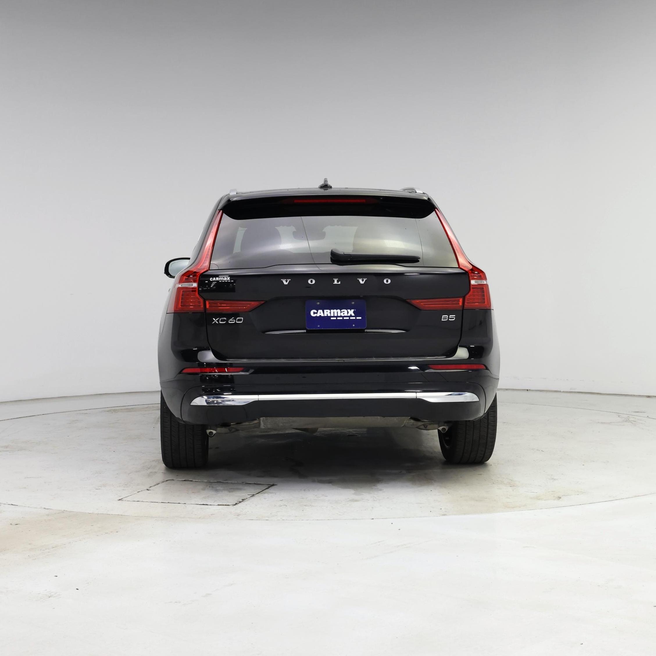 Thumbnail: 2022 Volvo XC60 - 6