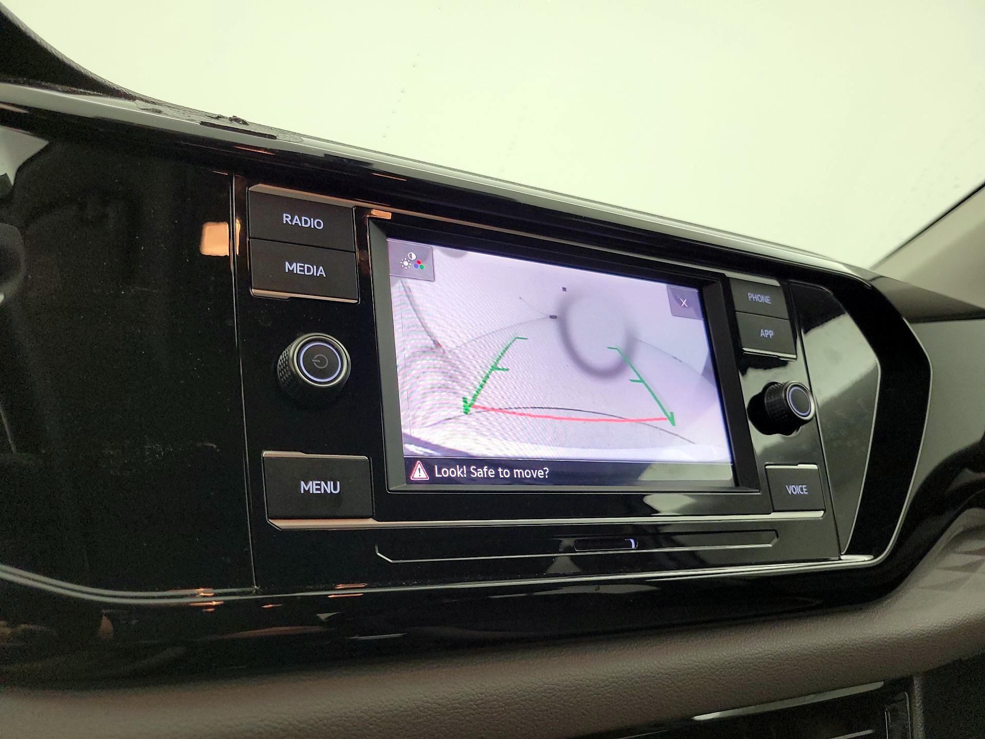 Thumbnail: 2024 Volkswagen Taos - 14