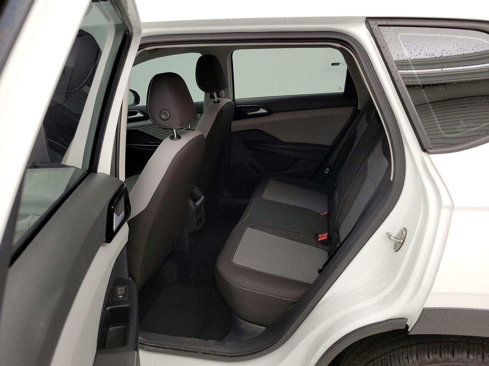 Thumbnail: 2024 Volkswagen Taos - 19