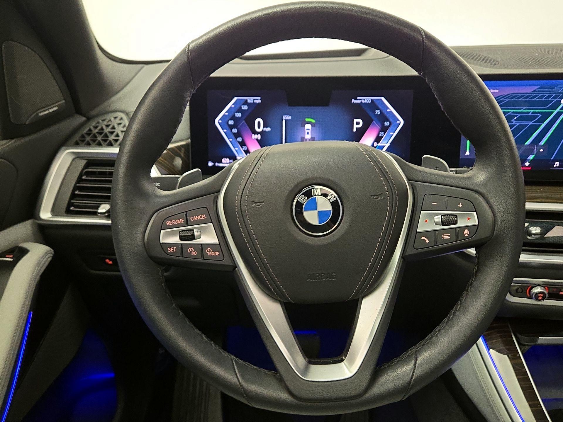 Thumbnail: 2024 BMW X5 - 10