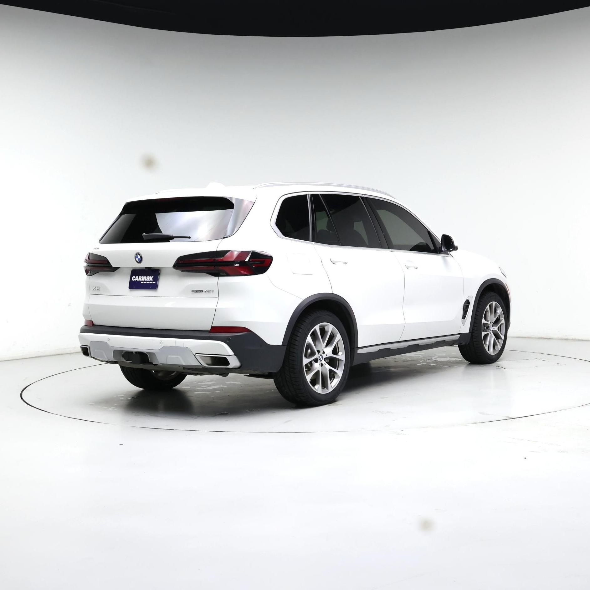 Thumbnail: 2024 BMW X5 - 8