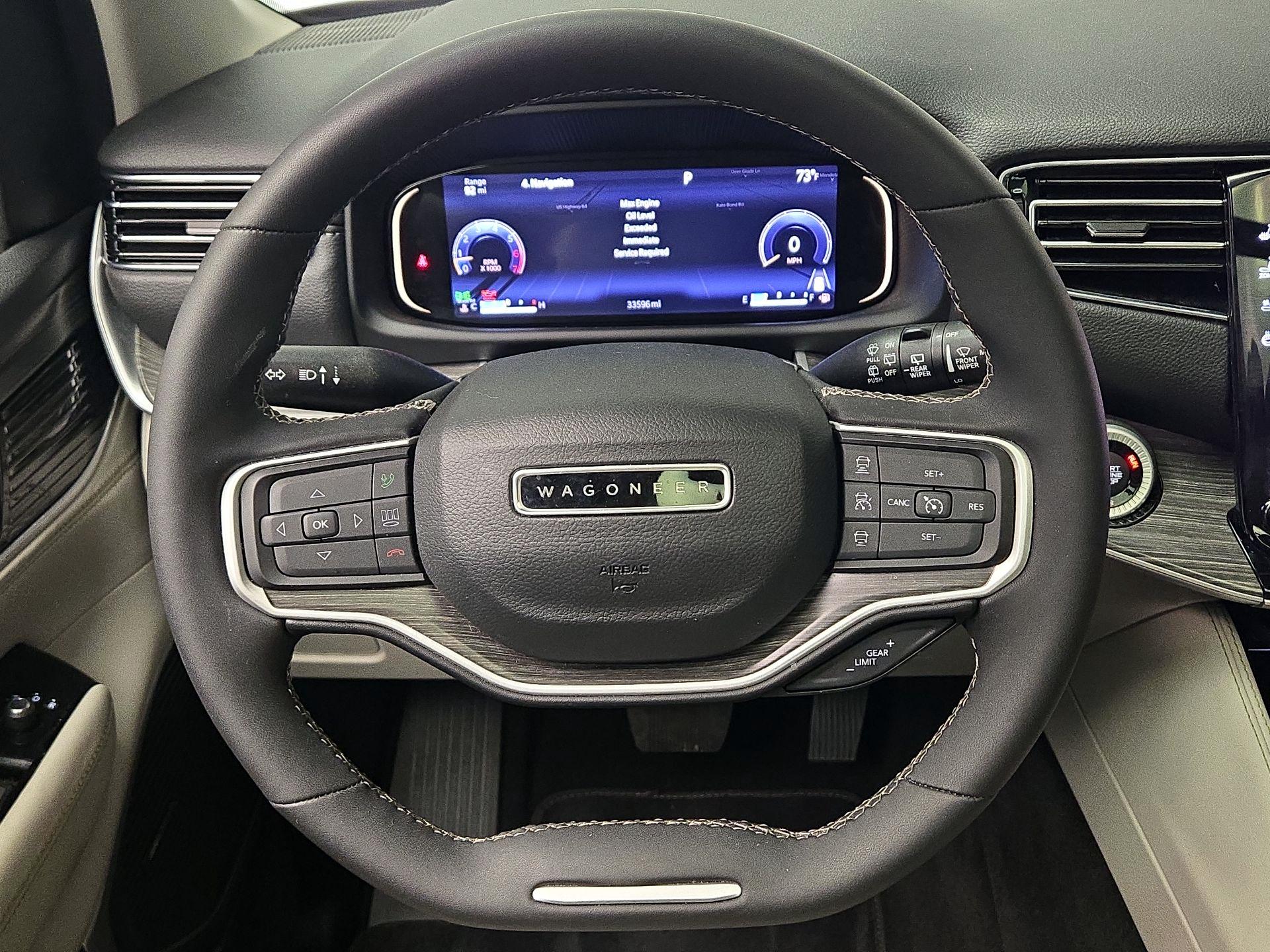 Thumbnail: 2023 Jeep Wagoneer - 10
