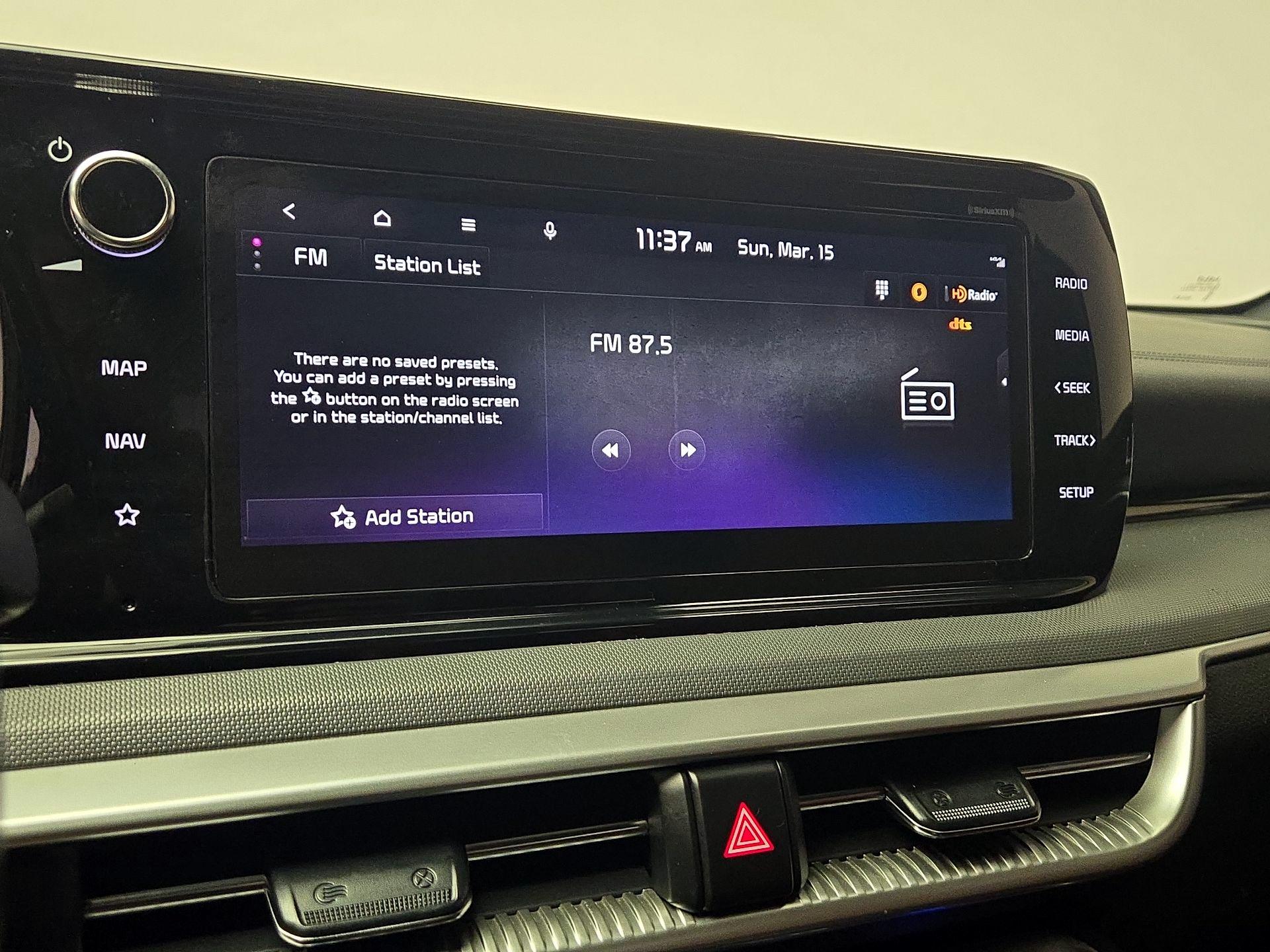 Thumbnail: 2023 Kia K5 - 16