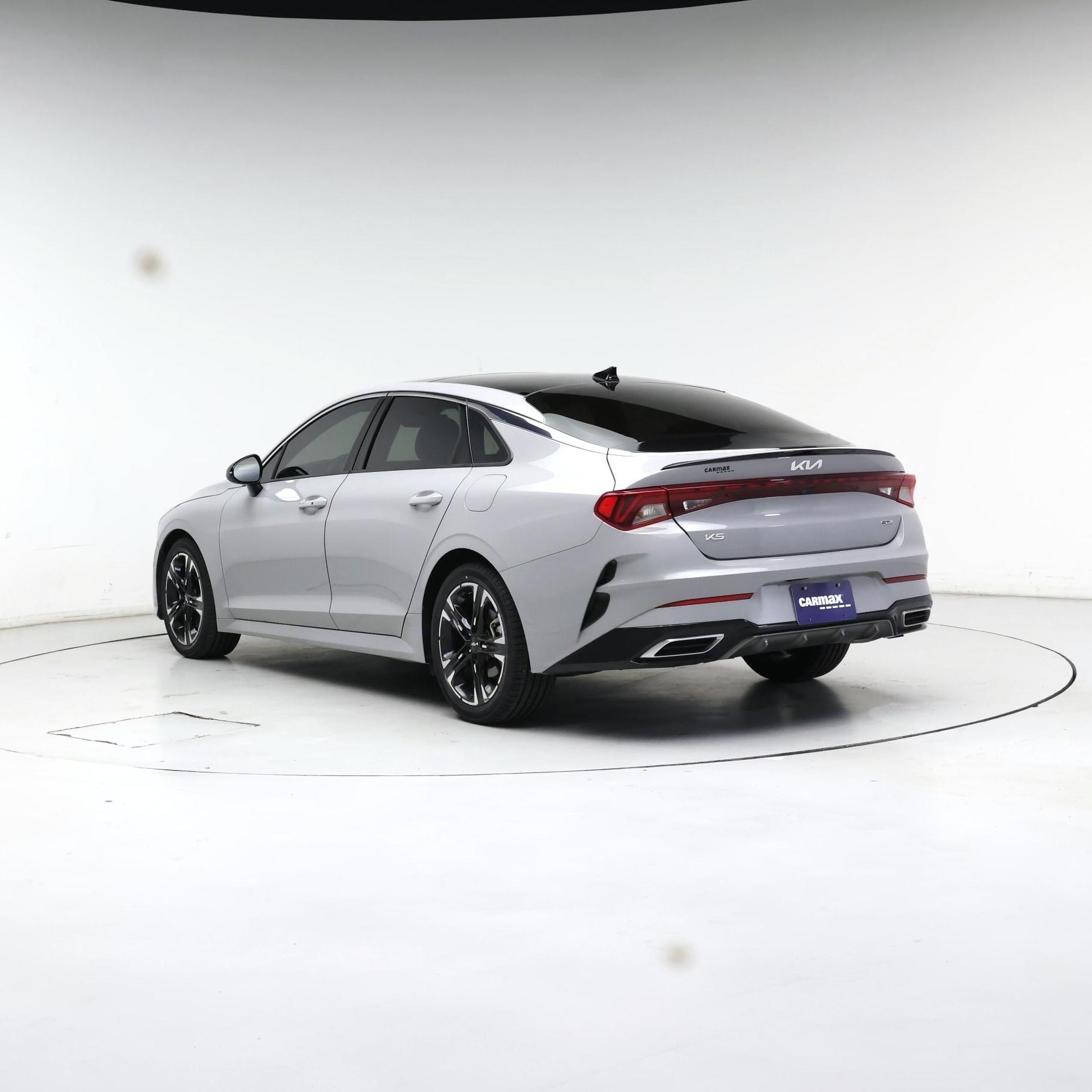 Thumbnail: 2023 Kia K5 - 2