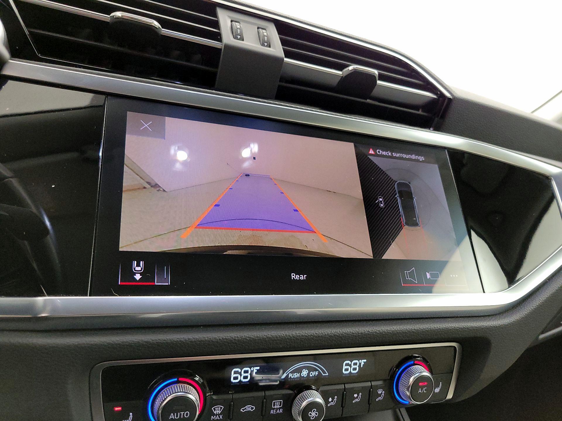 Thumbnail: 2024 Audi Q3 - 15