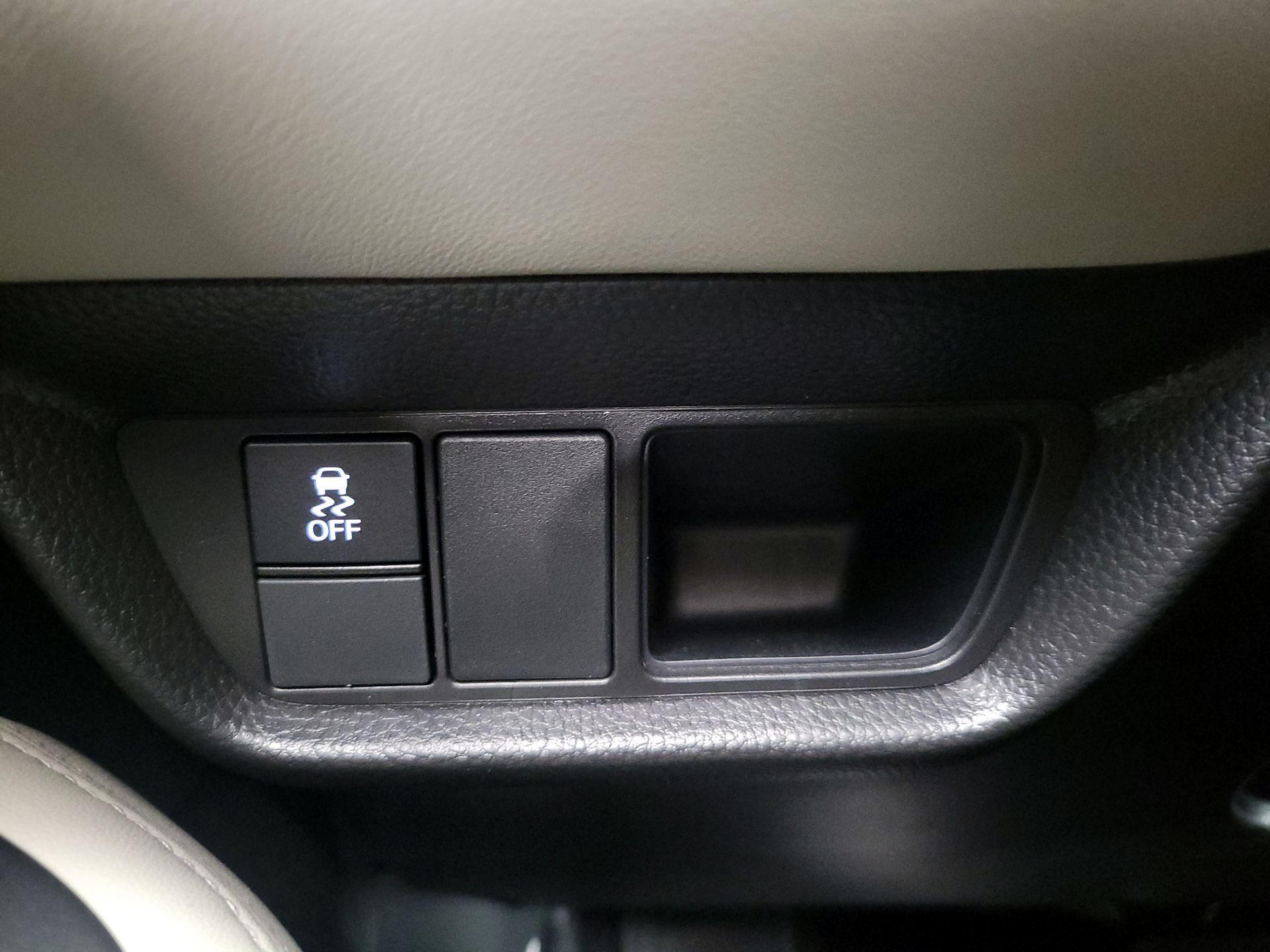 Thumbnail: 2025 Honda HR-V - 13