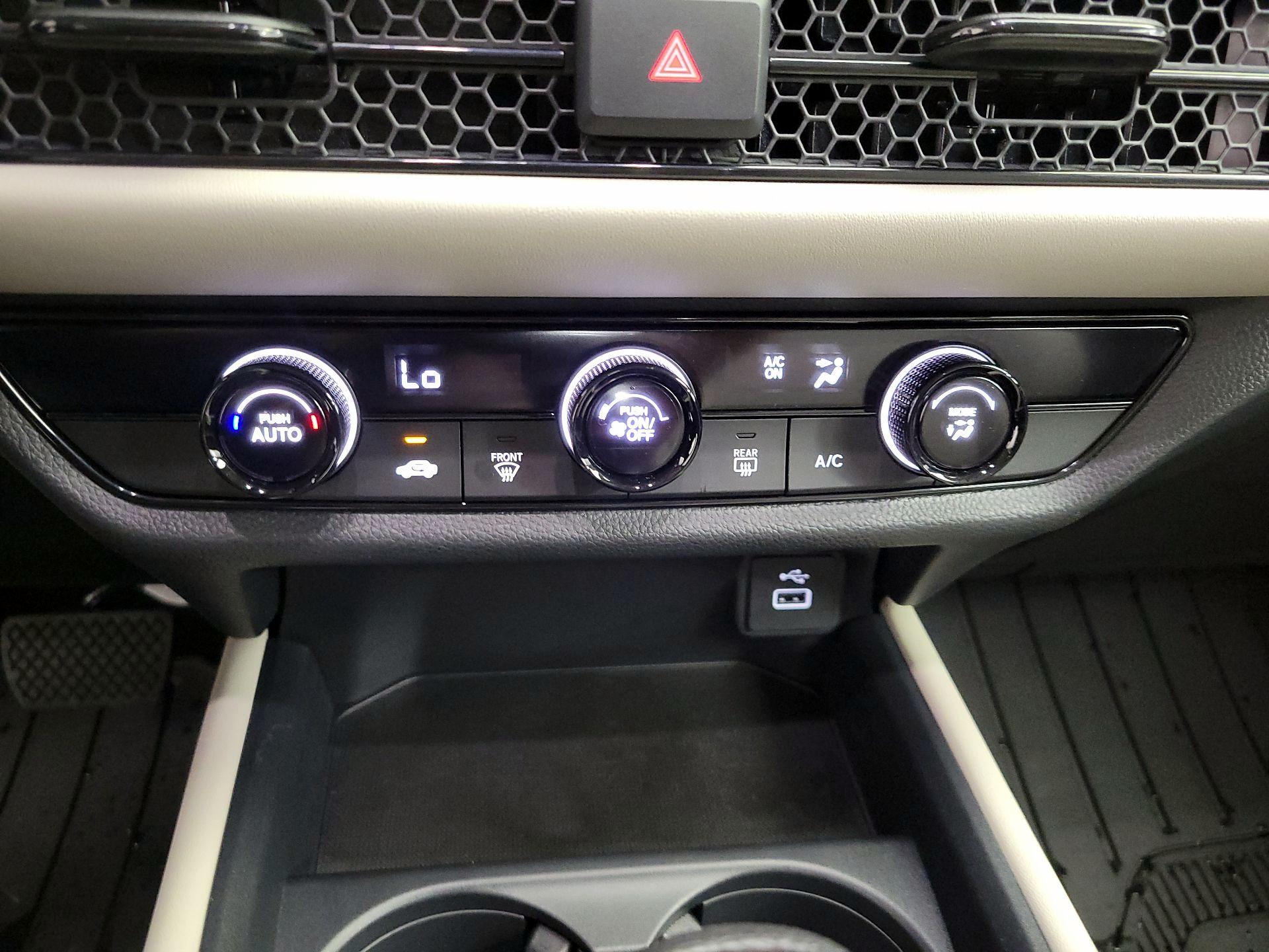 Thumbnail: 2025 Honda HR-V - 16