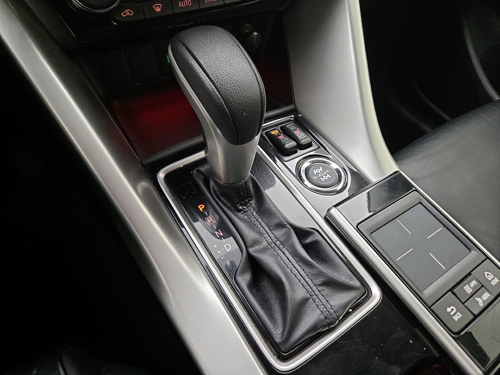 Thumbnail: 2018 Mitsubishi Eclipse Cross - 17