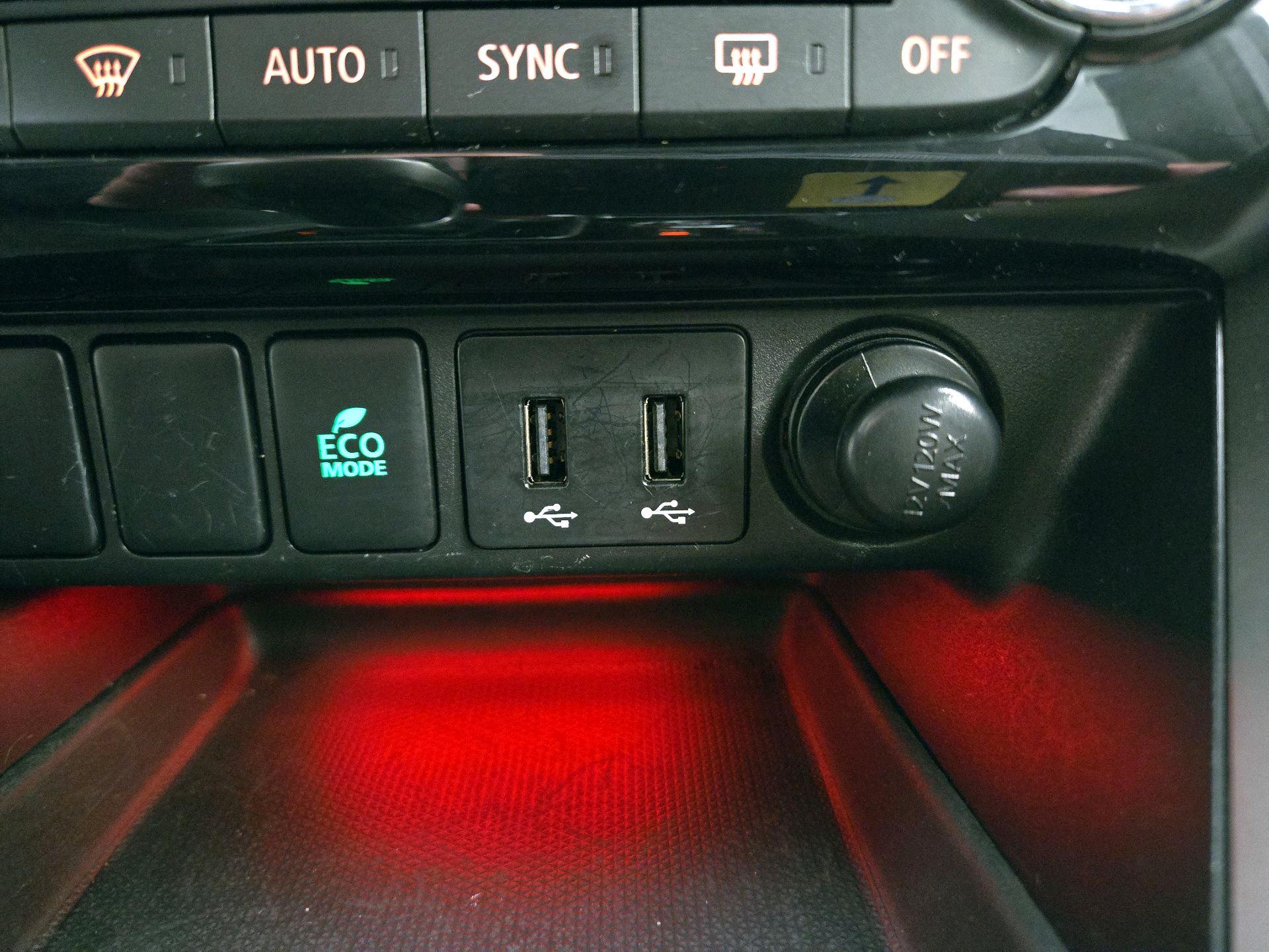 Thumbnail: 2018 Mitsubishi Eclipse Cross - 18