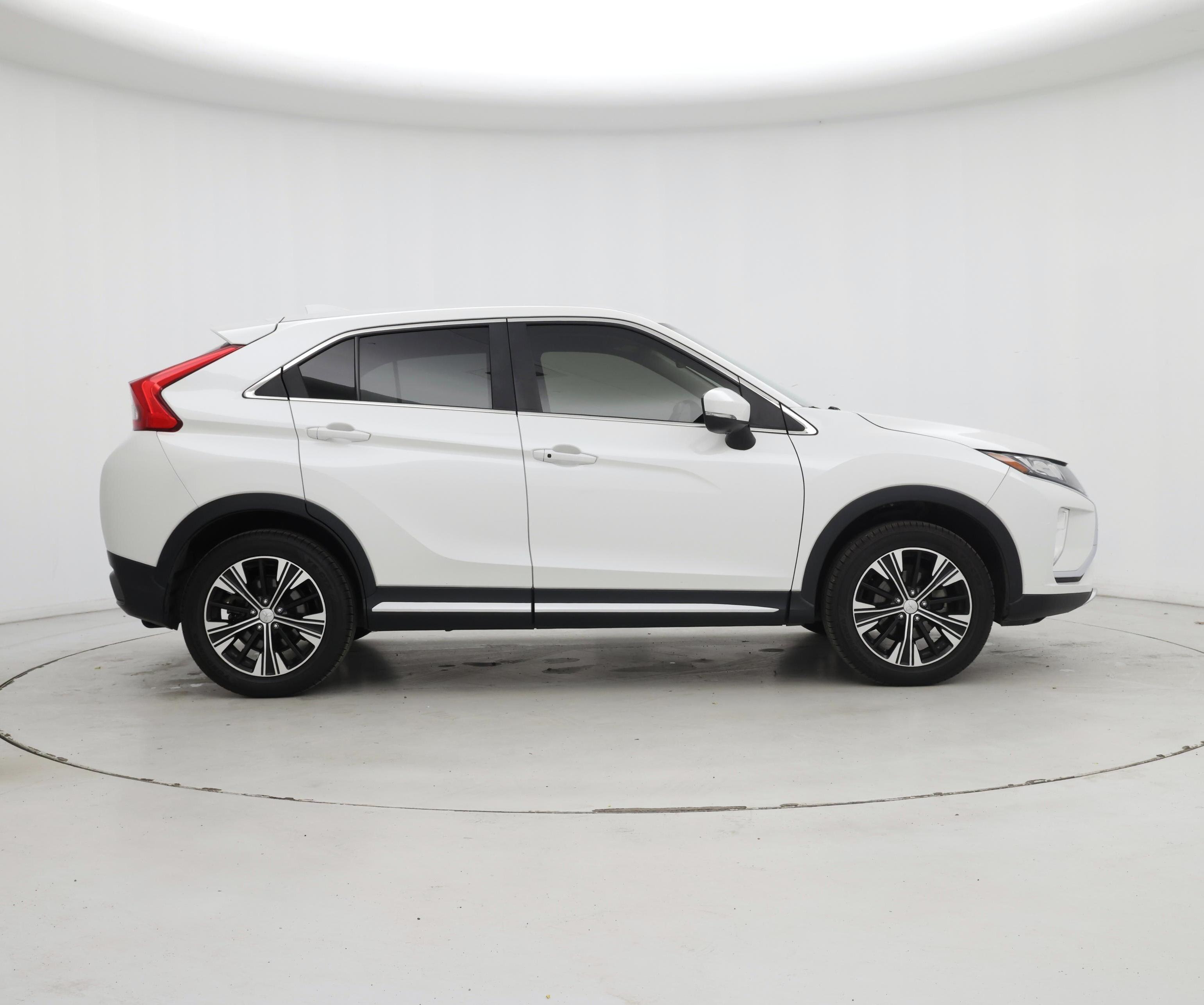 Thumbnail: 2018 Mitsubishi Eclipse Cross - 7