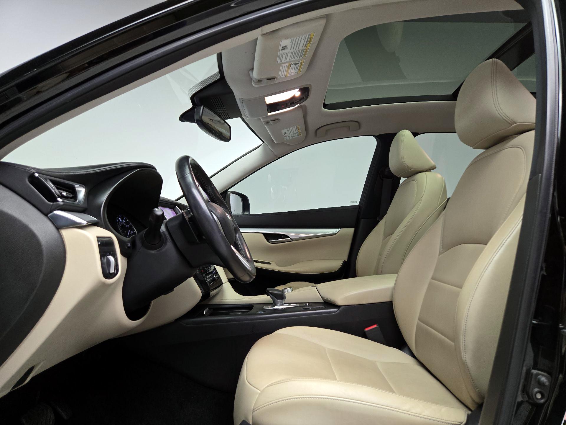 Thumbnail: 2019 INFINITI QX50 - 20