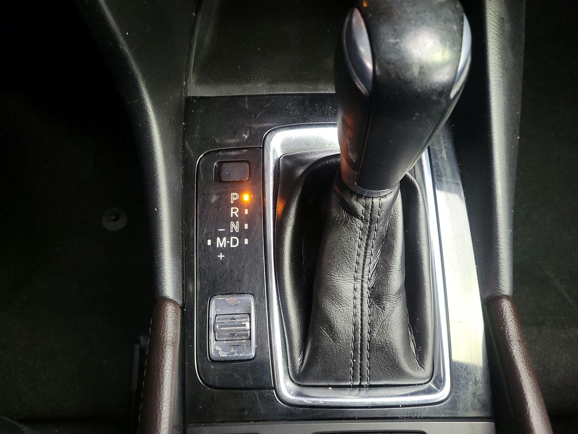 Thumbnail: 2017 Mazda Mazda3 - 17