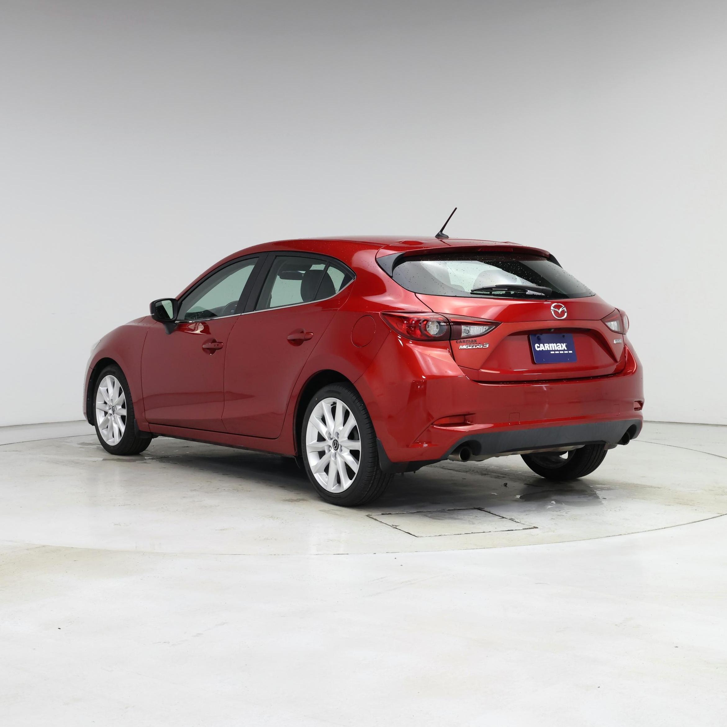 Thumbnail: 2017 Mazda Mazda3 - 2