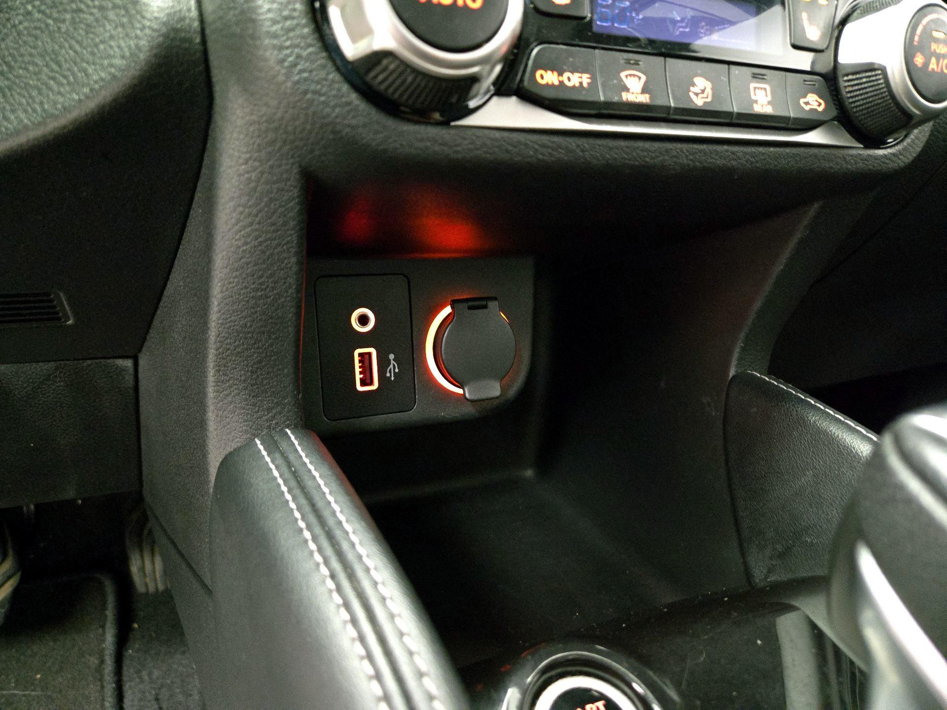 Thumbnail: 2020 Nissan Kicks - 17