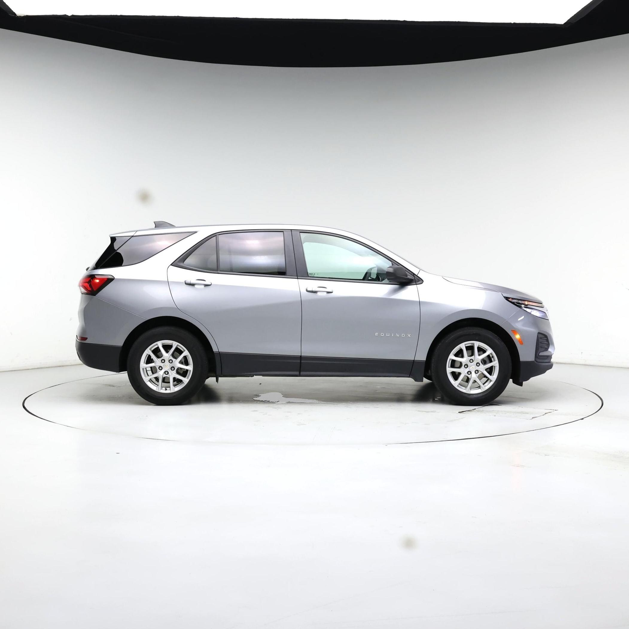 Thumbnail: 2023 Chevrolet Equinox - 7