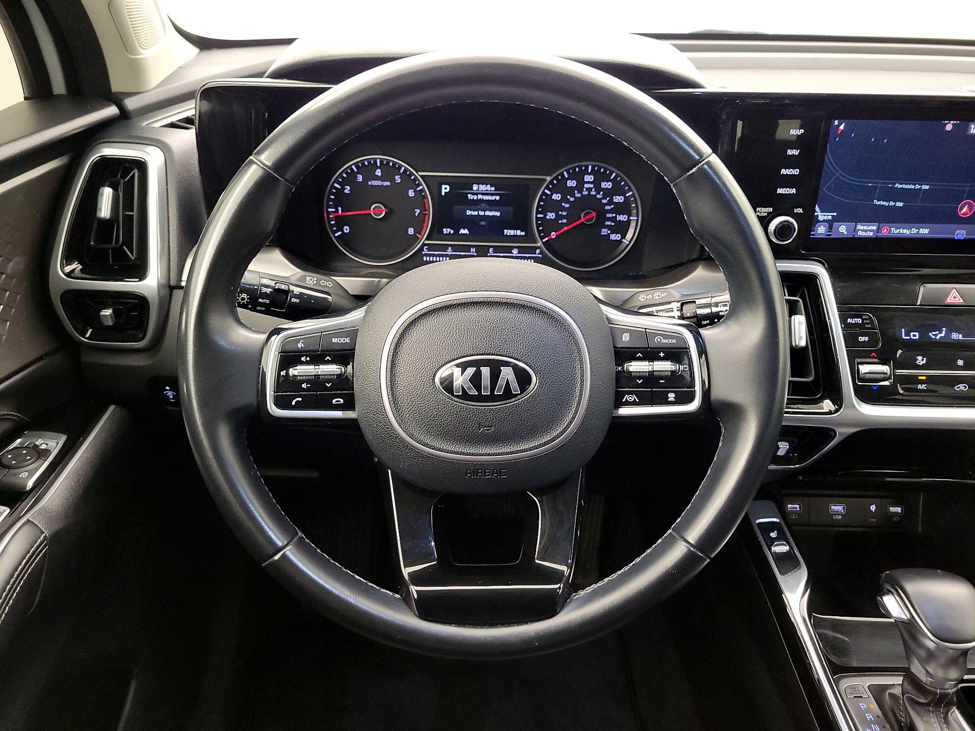 Thumbnail: 2021 Kia Sorento - 10
