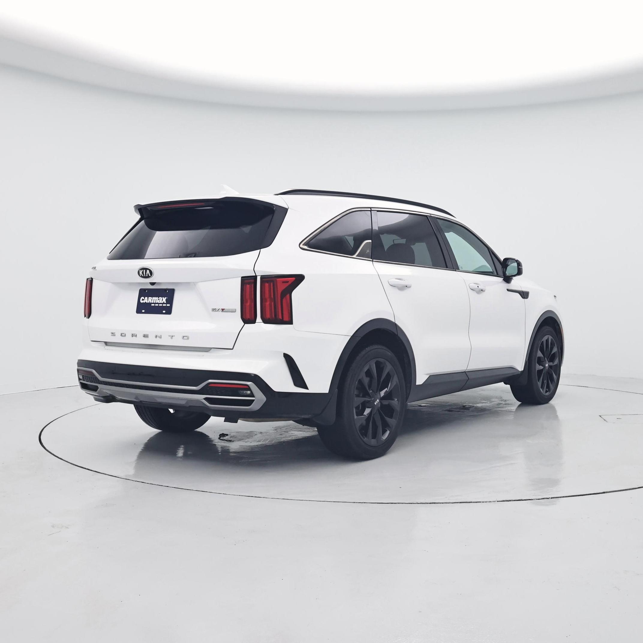 Thumbnail: 2021 Kia Sorento - 8