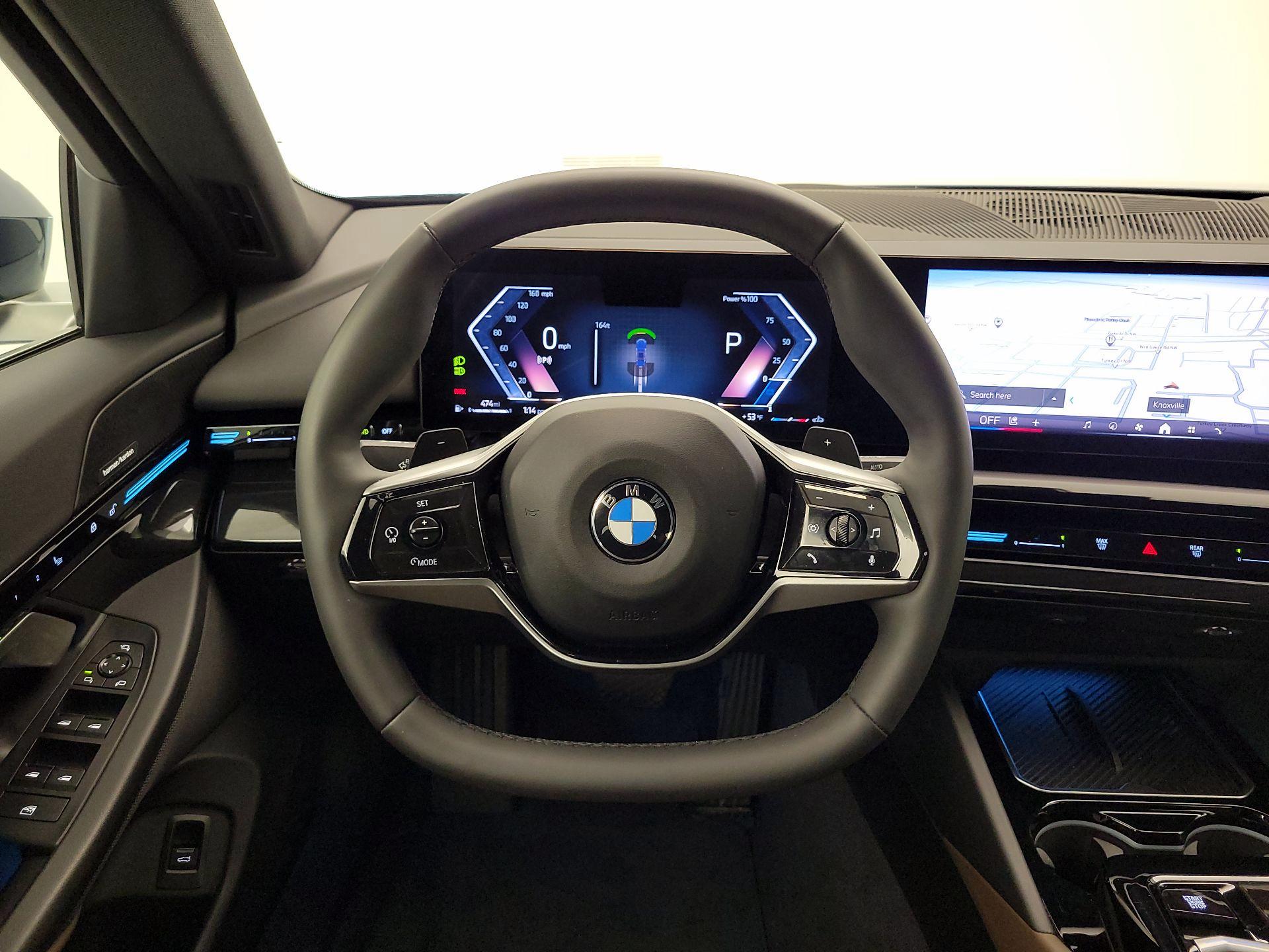 Thumbnail: 2025 BMW 5 Series - 10