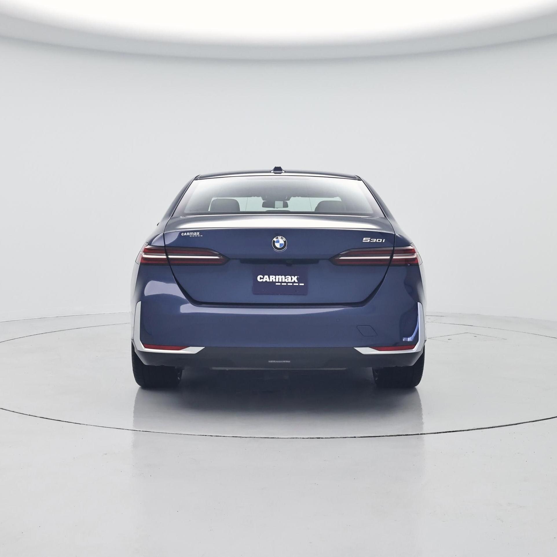 Thumbnail: 2025 BMW 5 Series - 6