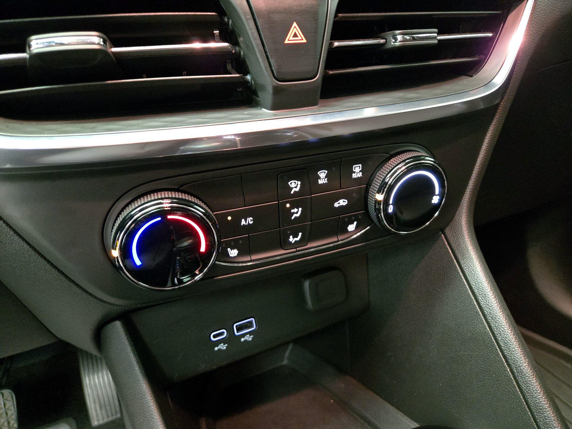 Thumbnail: 2024 Buick Encore GX - 16