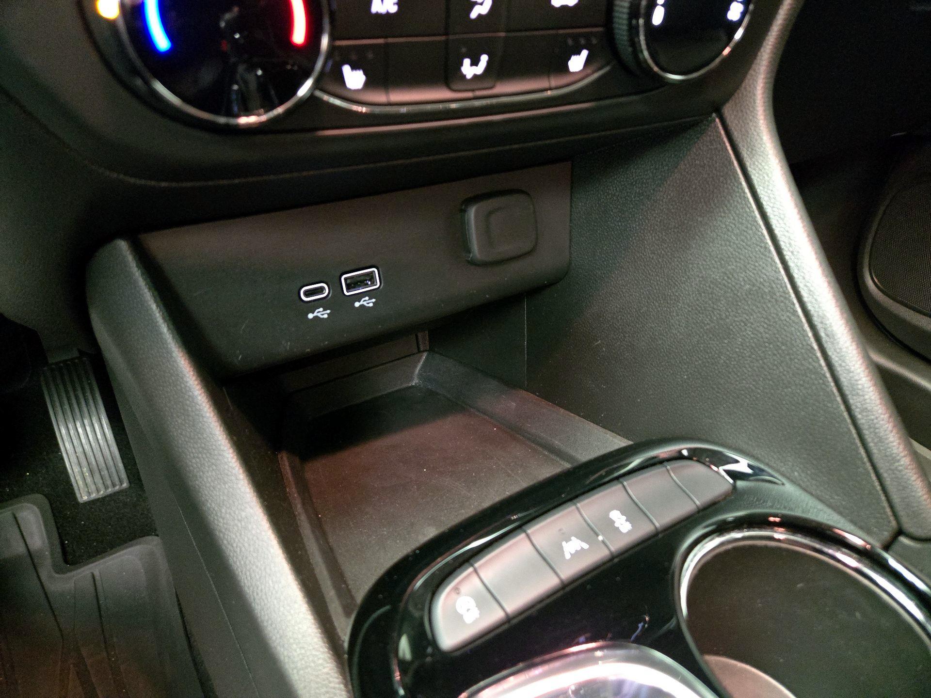 Thumbnail: 2024 Buick Encore GX - 18