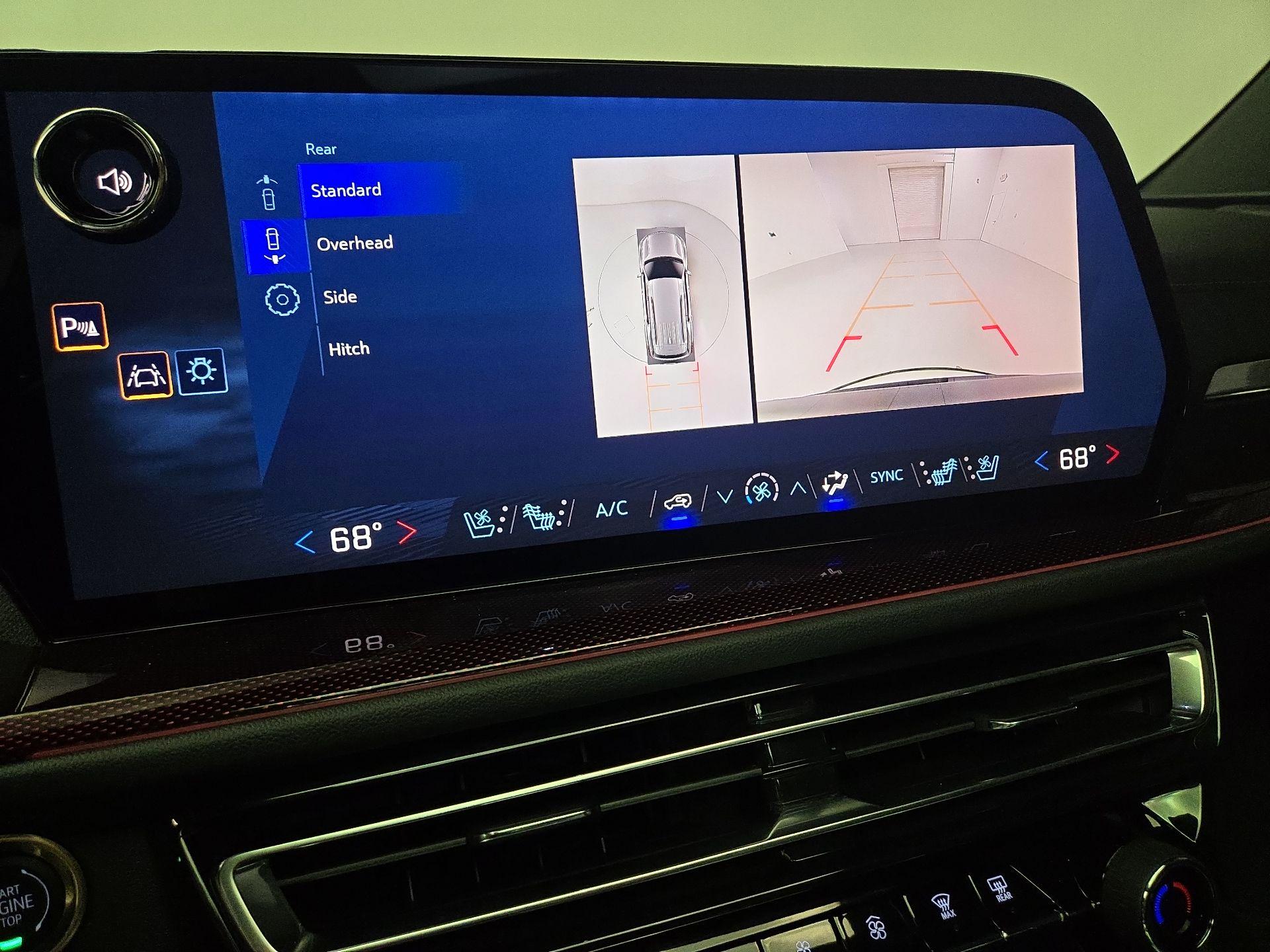 Thumbnail: 2024 Chevrolet Traverse - 15