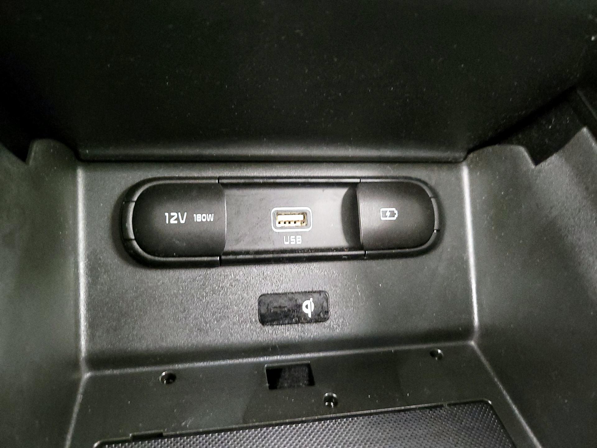 Thumbnail: 2021 Kia Telluride - 18