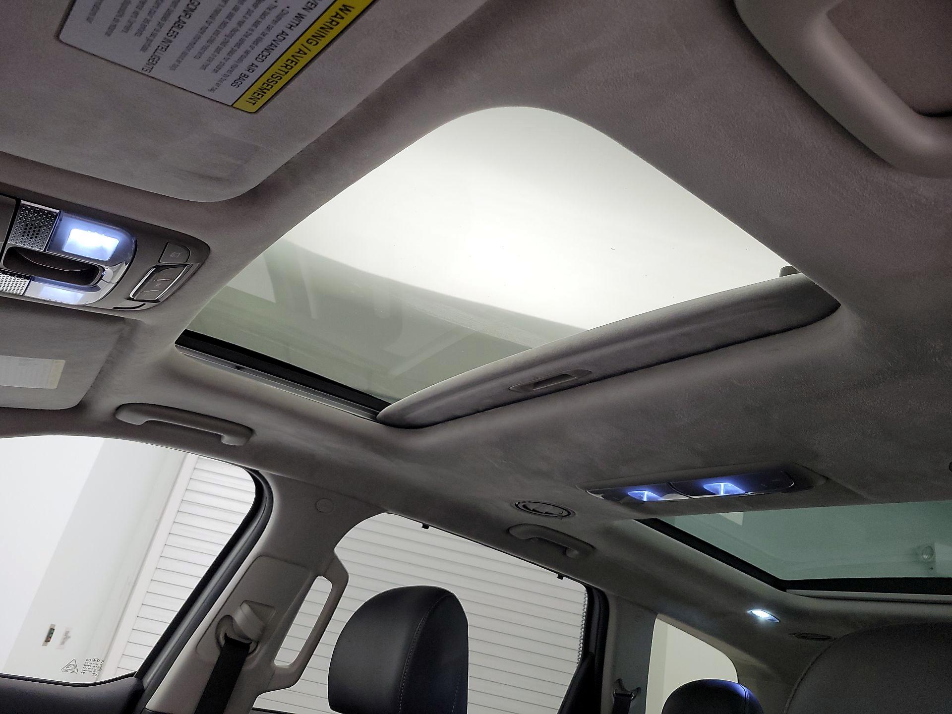 Thumbnail: 2021 Kia Telluride - 19