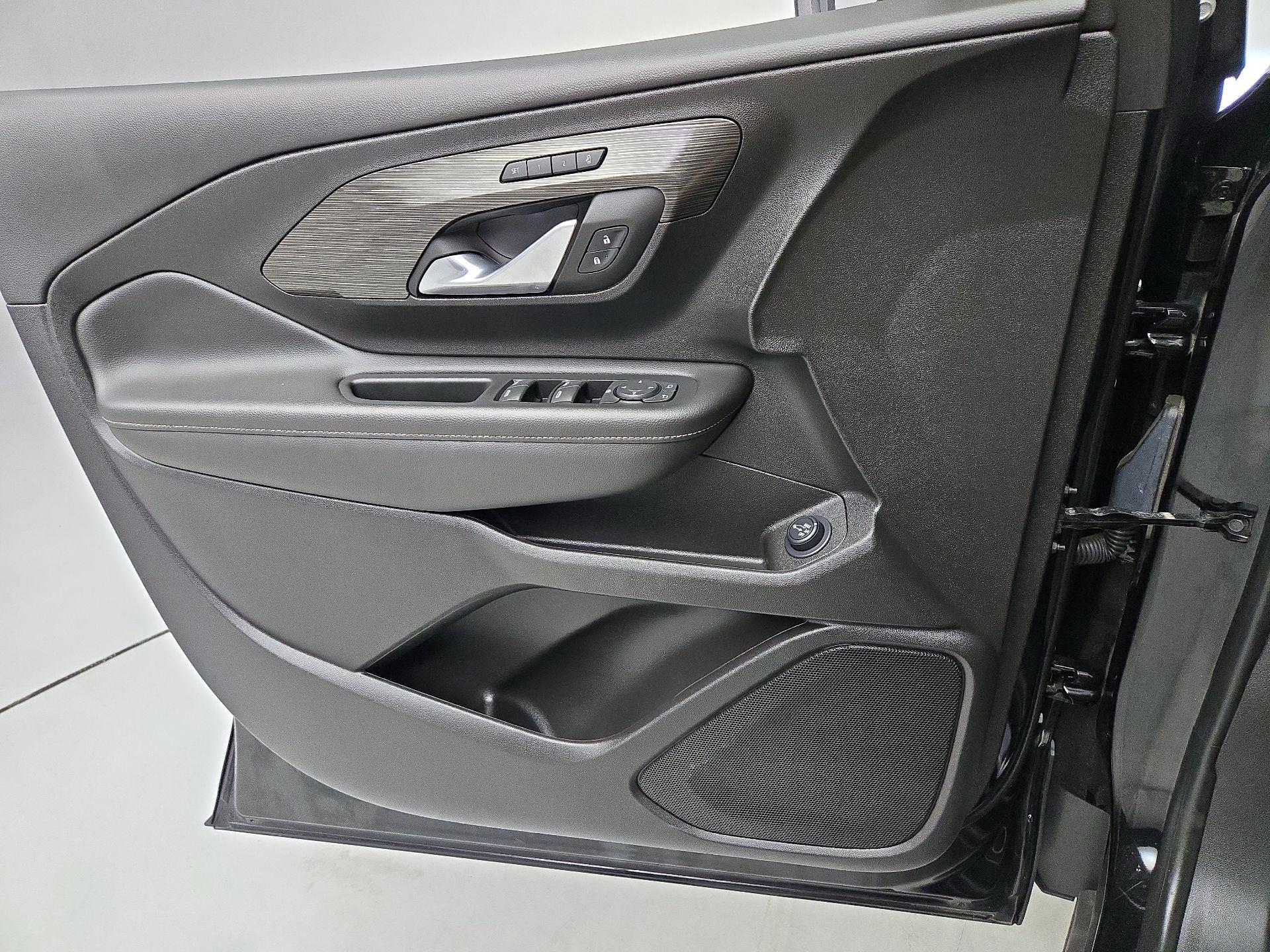 Thumbnail: 2024 GMC Terrain - 12