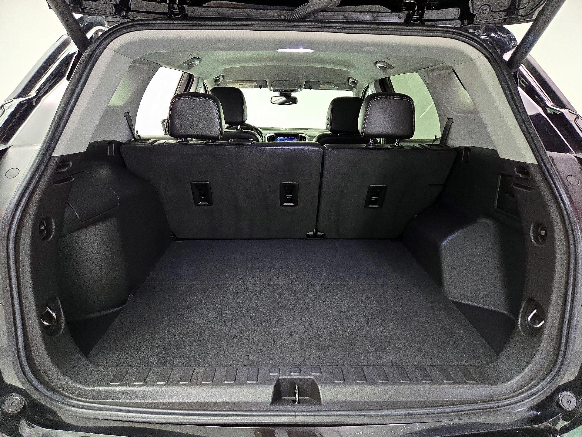 Thumbnail: 2024 GMC Terrain - 20