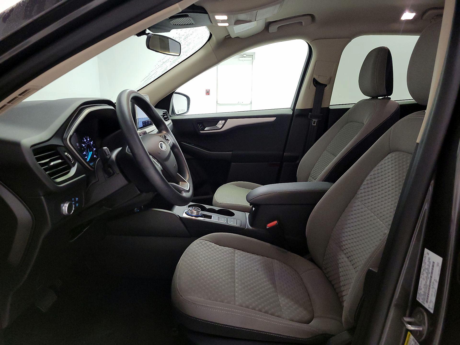 Thumbnail: 2020 Ford Escape - 11